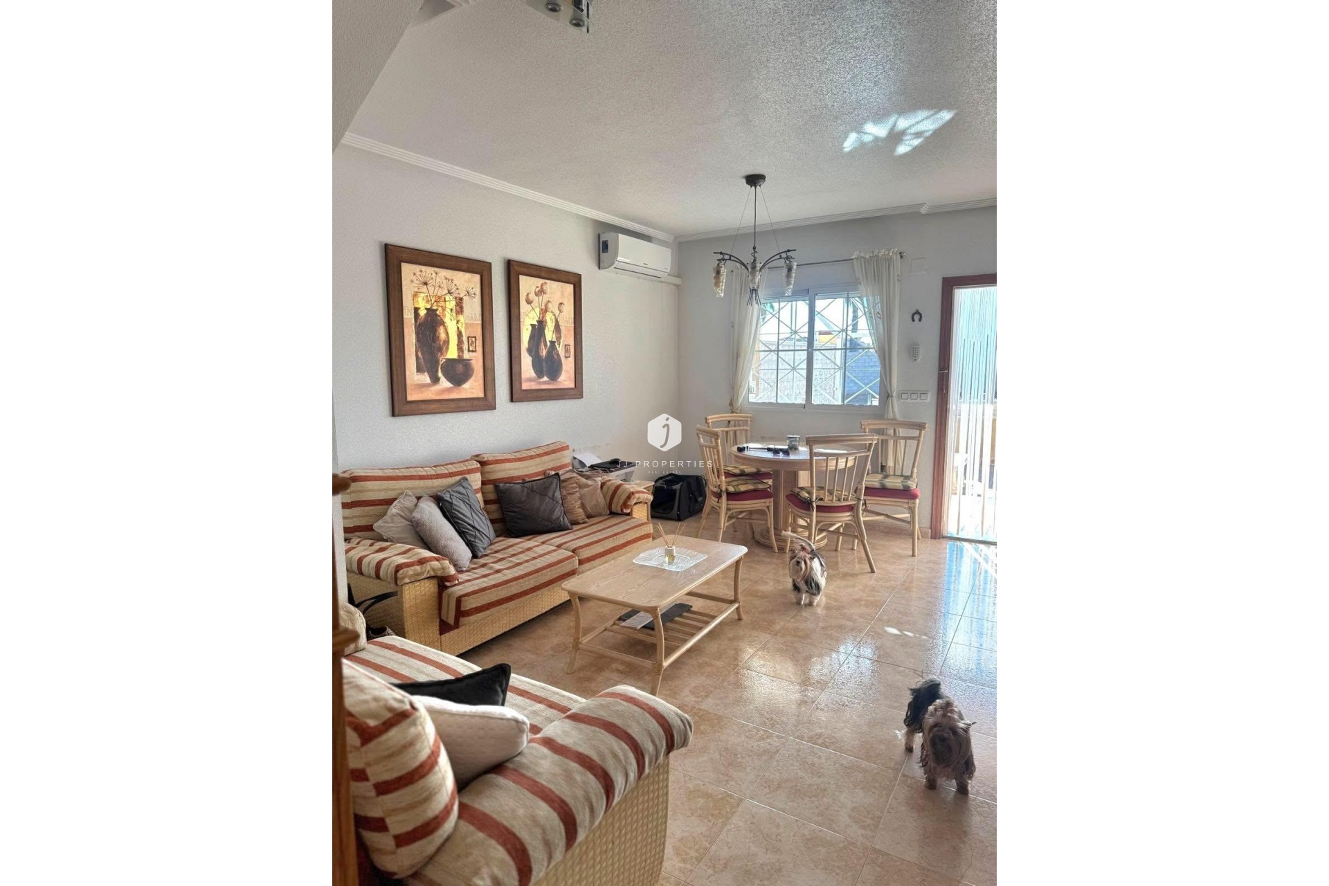 Tweedehands - duplex -
Torrevieja - Torreblanca