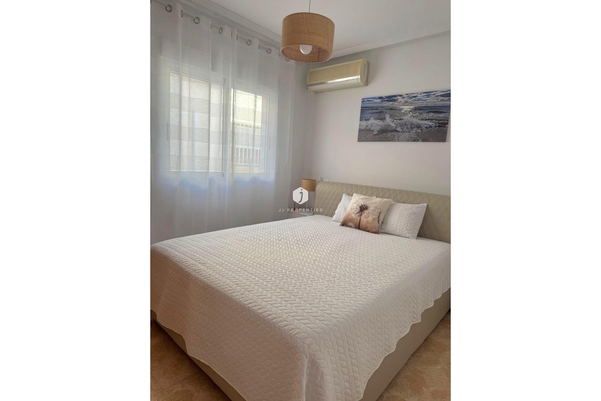 Tweedehands - duplex -
Torrevieja - Torreblanca