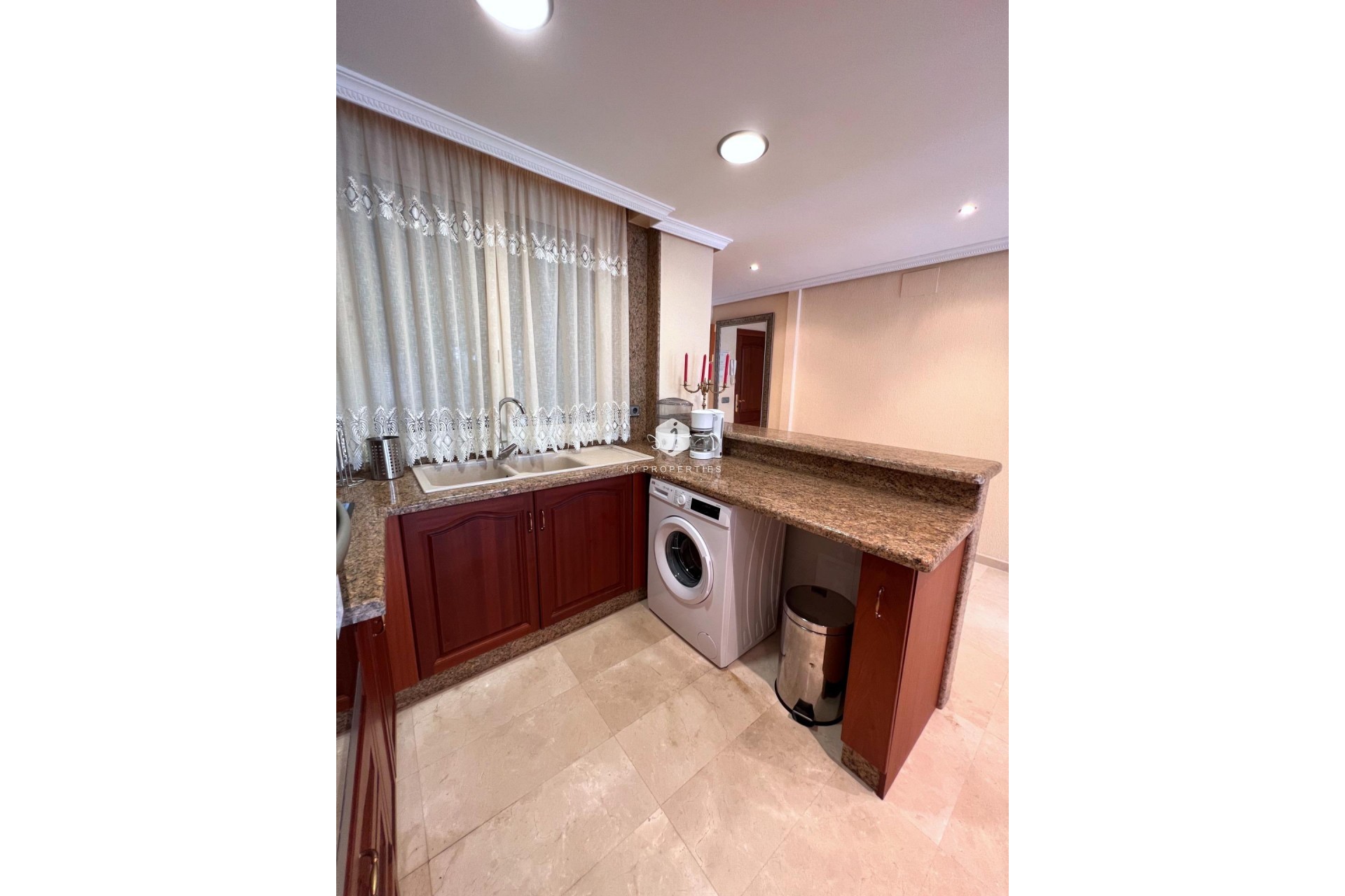 Tweedehands - duplex -
Torrevieja