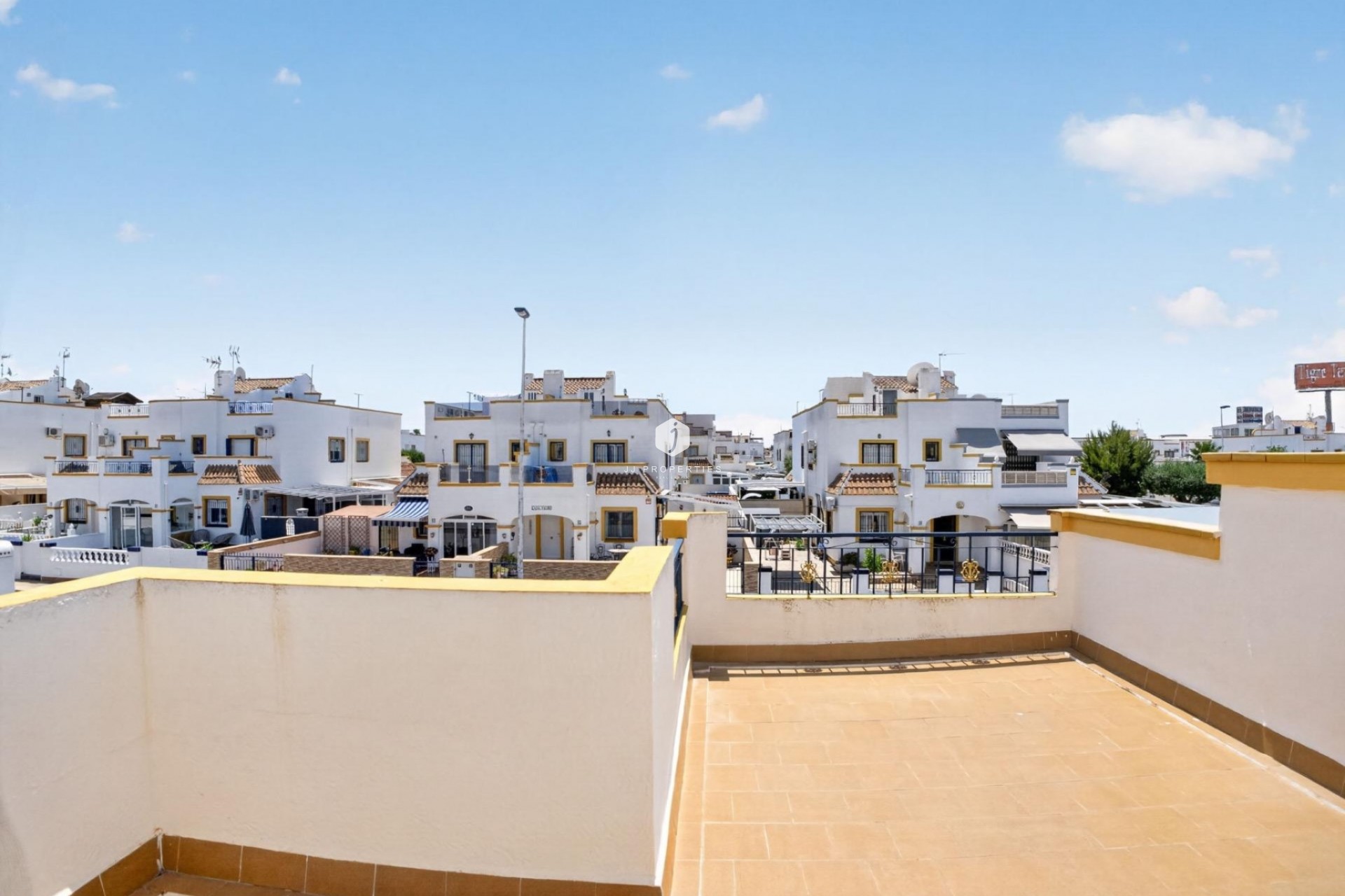 Tweedehands - Herenhuis -
Torrevieja - Carrefour