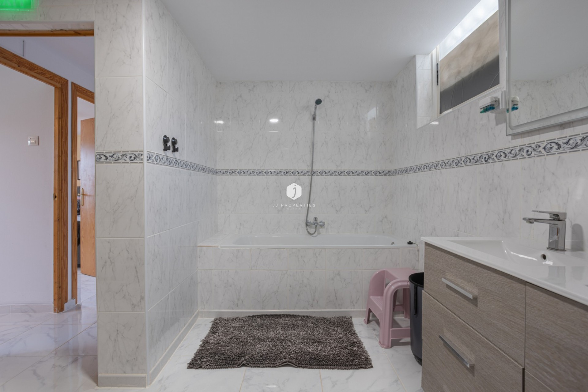 Tweedehands - Landelijk eigendom -
Albatera - Inland