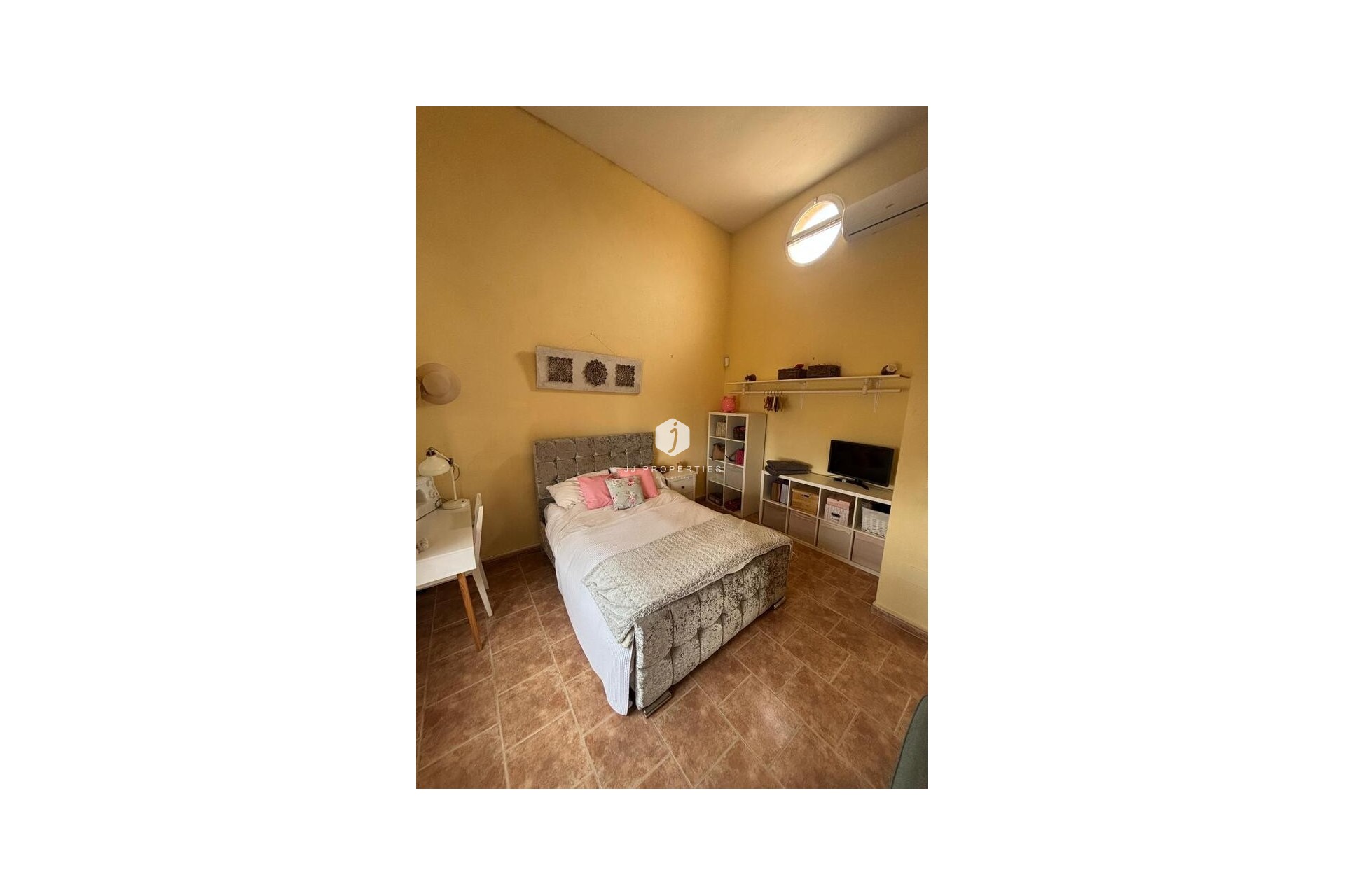 Tweedehands - Landelijk eigendom -
Dolores - Costa Blanca