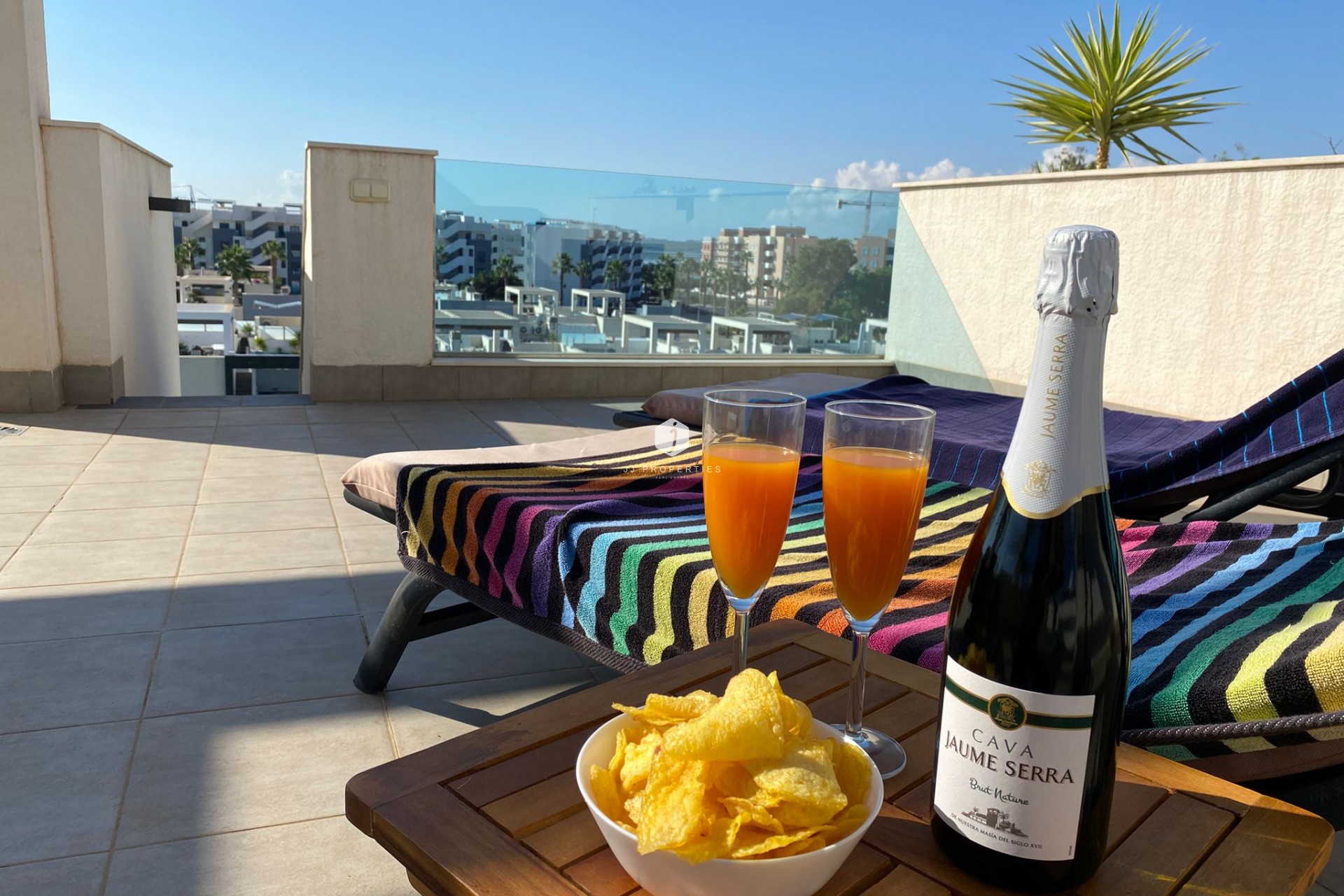 Tweedehands - Penthouse -
El Raso - Costa Blanca