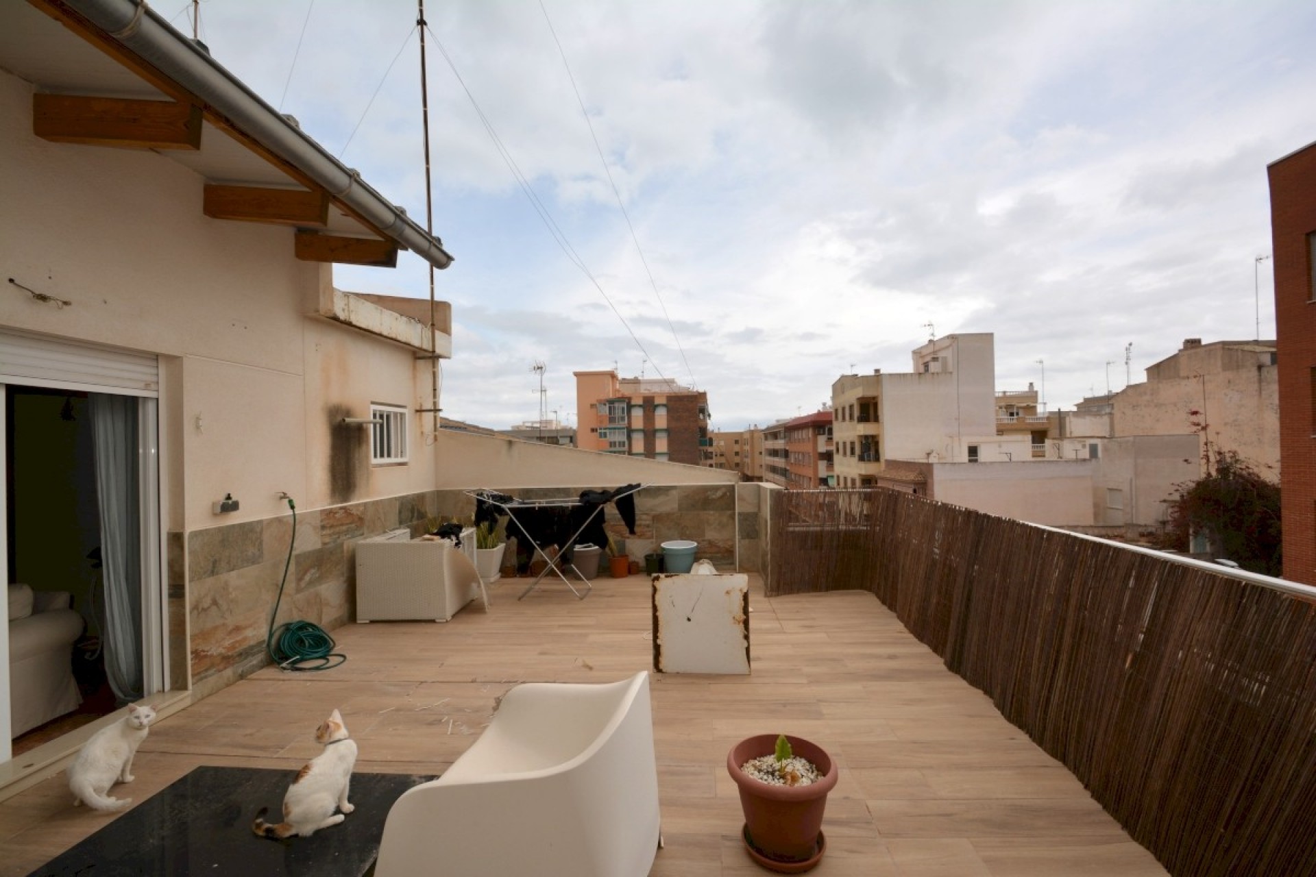 Tweedehands - Penthouse -
Guardamar del Segura - Costa Blanca