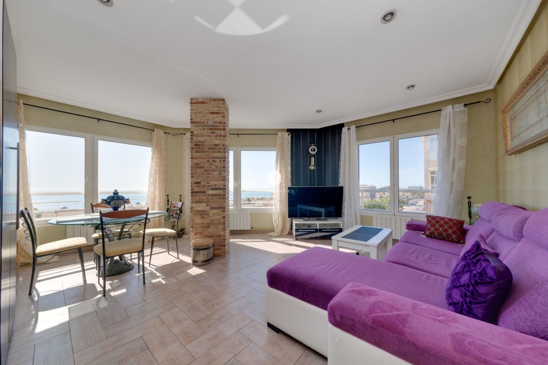 Tweedehands - Penthouse -
Guardamar del Segura - Costa Blanca