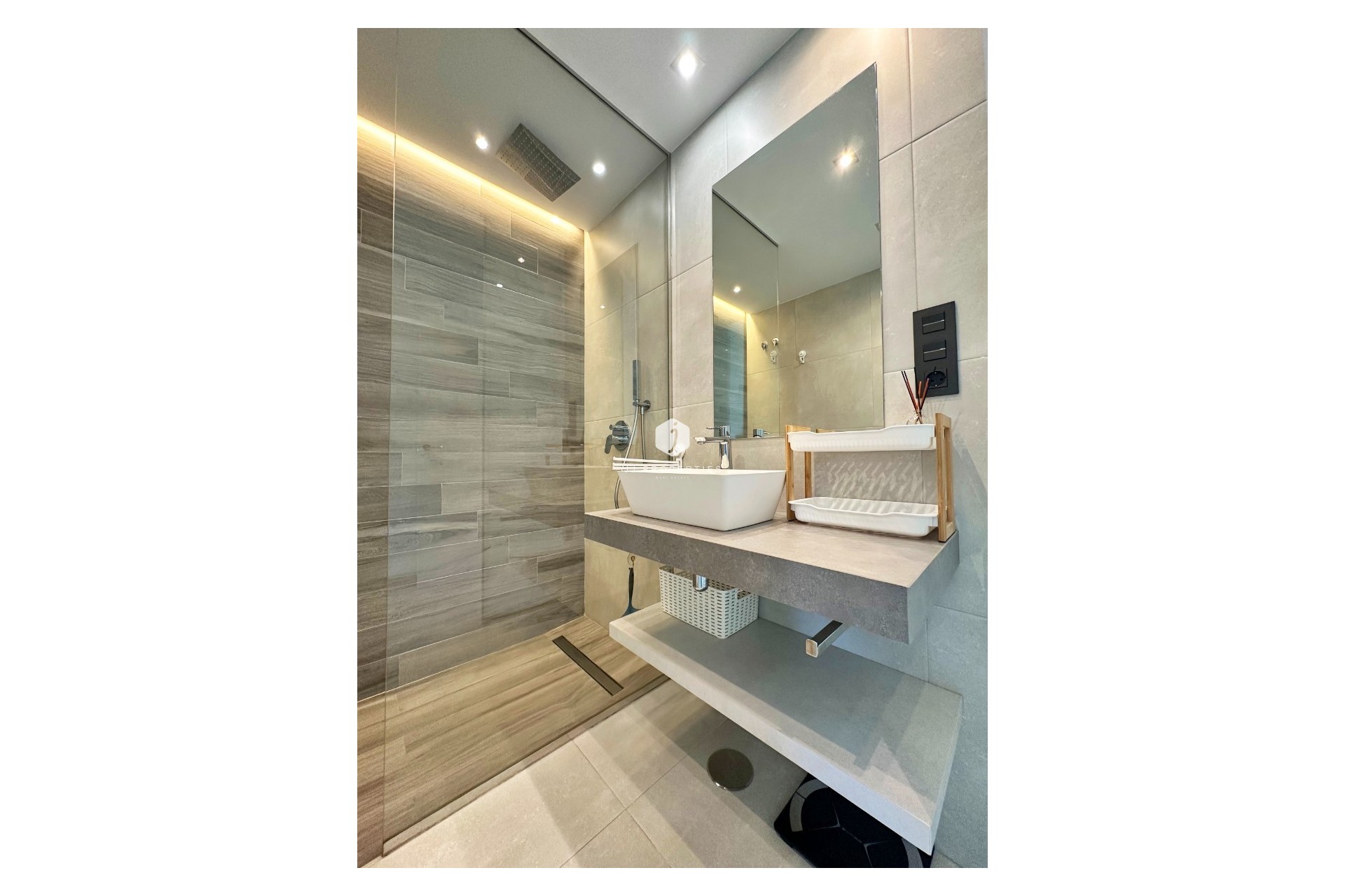 Tweedehands - Penthouse -
Guardamar del Segura - Costa Blanca