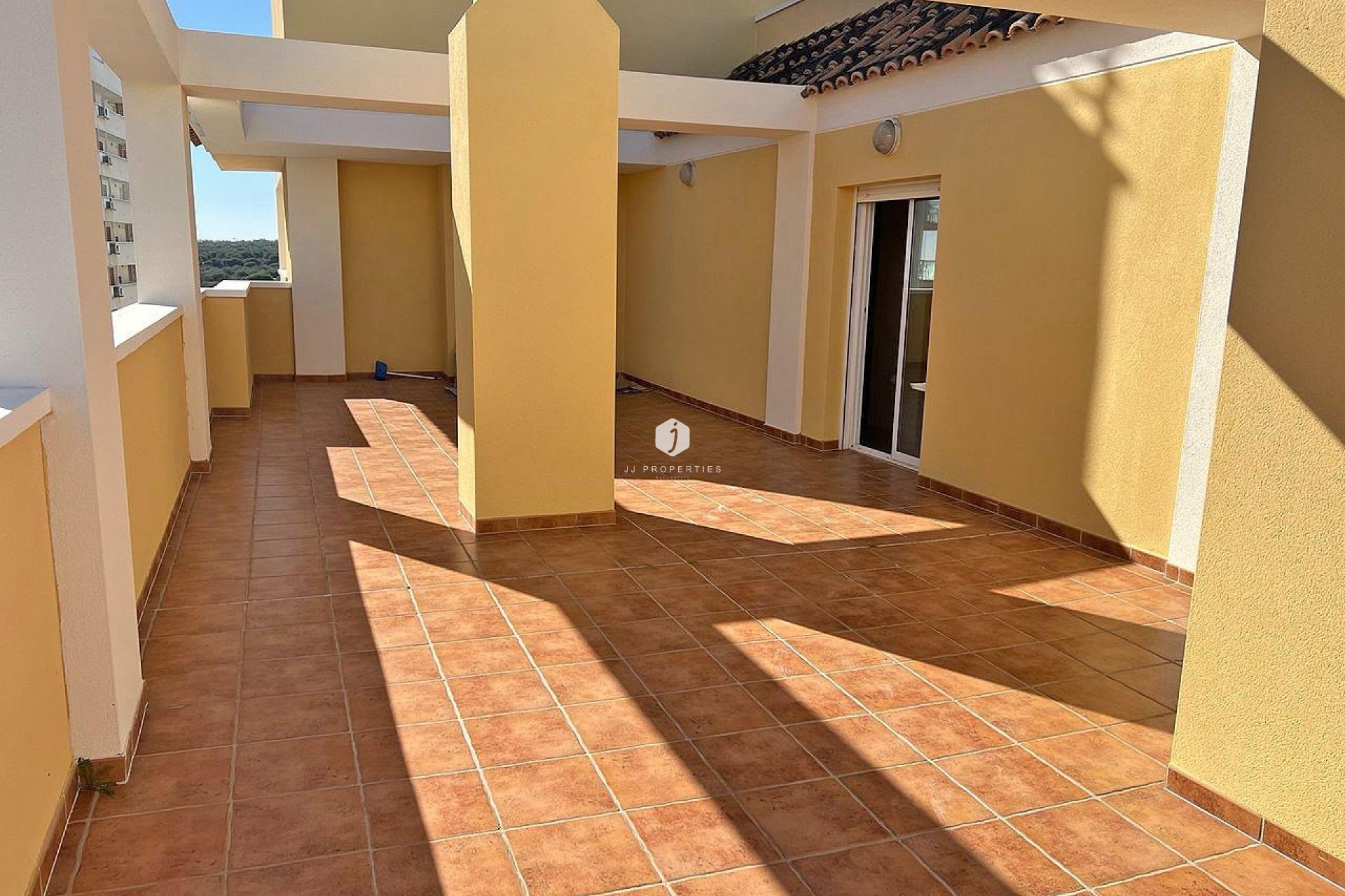 Tweedehands - Penthouse -
Guardamar del Segura - puerto deportivo