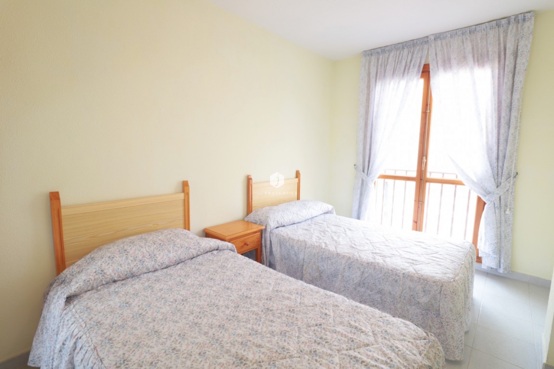 Tweedehands - Penthouse -
Playa Del Acequion - Costa Blanca