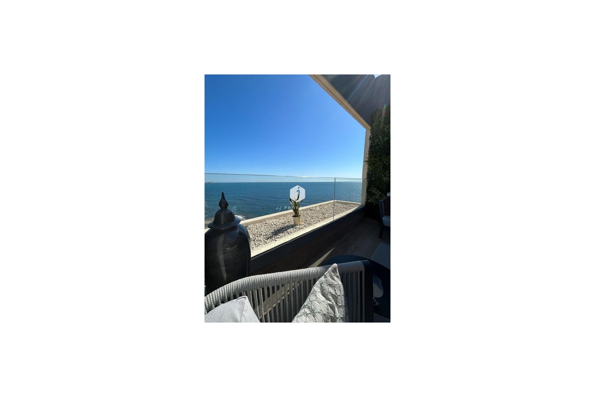 Tweedehands - Penthouse -
Punta Prima - Costa Blanca