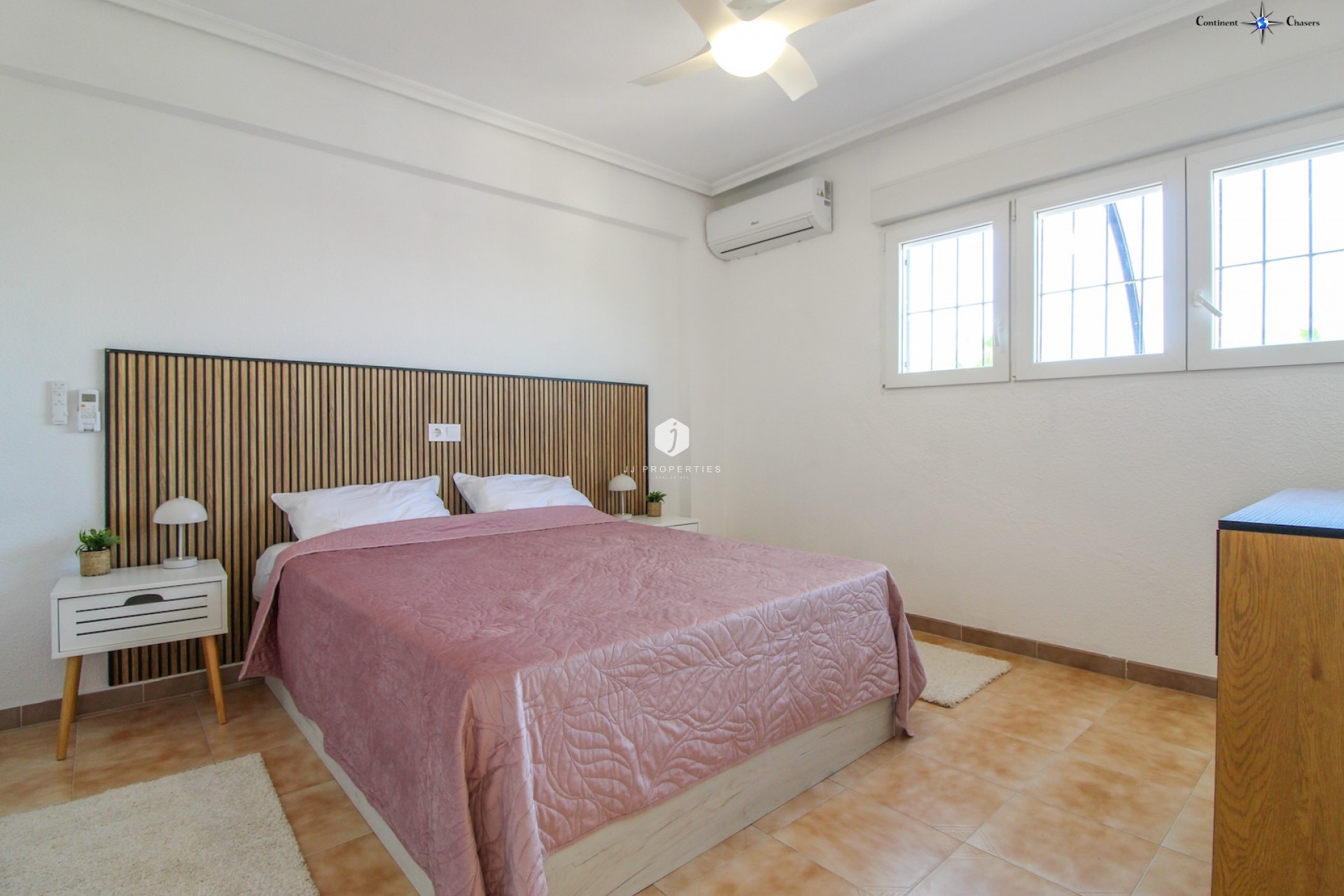 Tweedehands - Penthouse -
Punta Prima - Costa Blanca