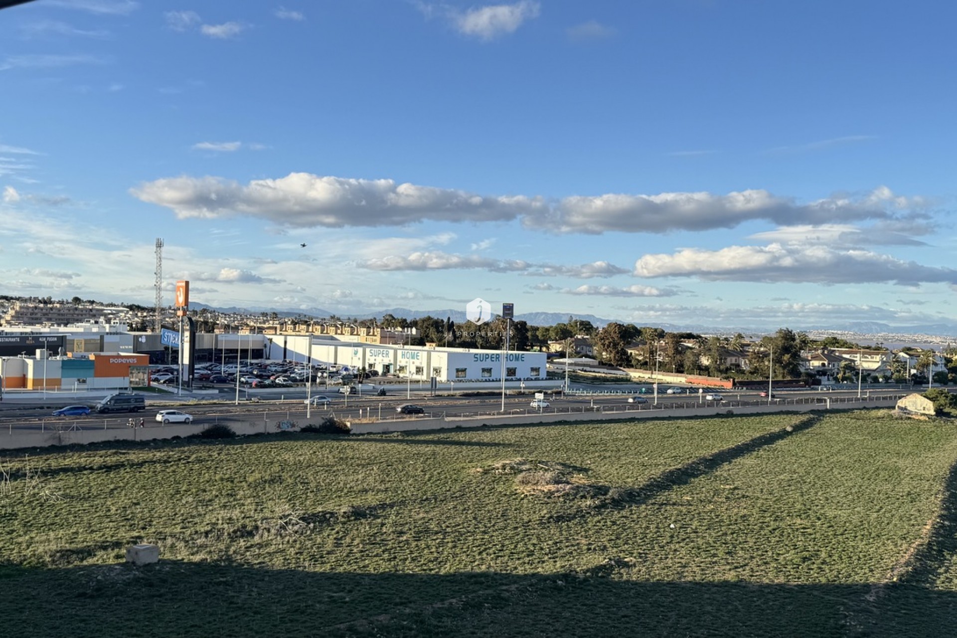 Tweedehands - Penthouse -
Punta Prima - Costa Blanca