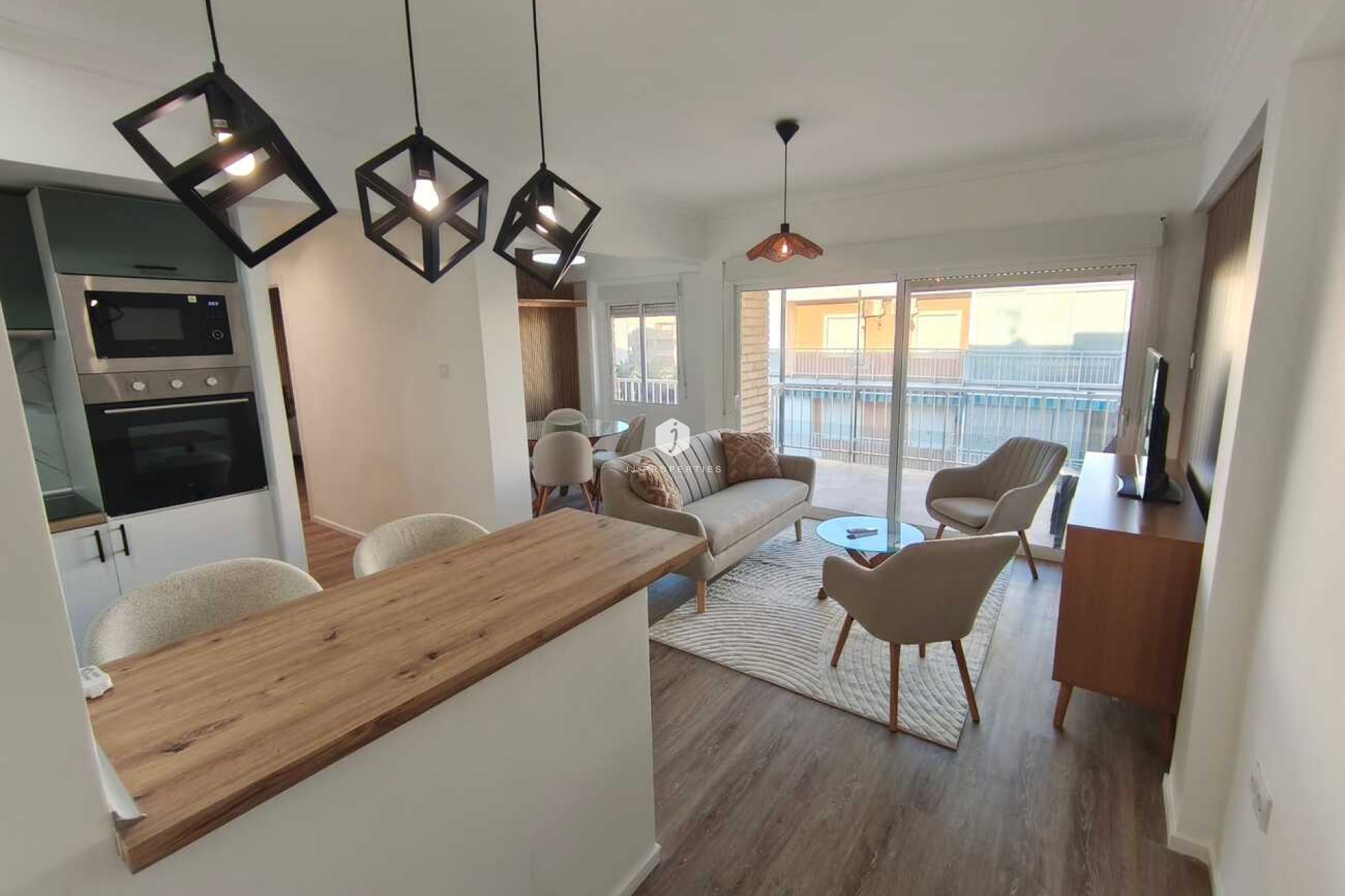 Tweedehands - Penthouse -
Punta Prima - Costa Blanca