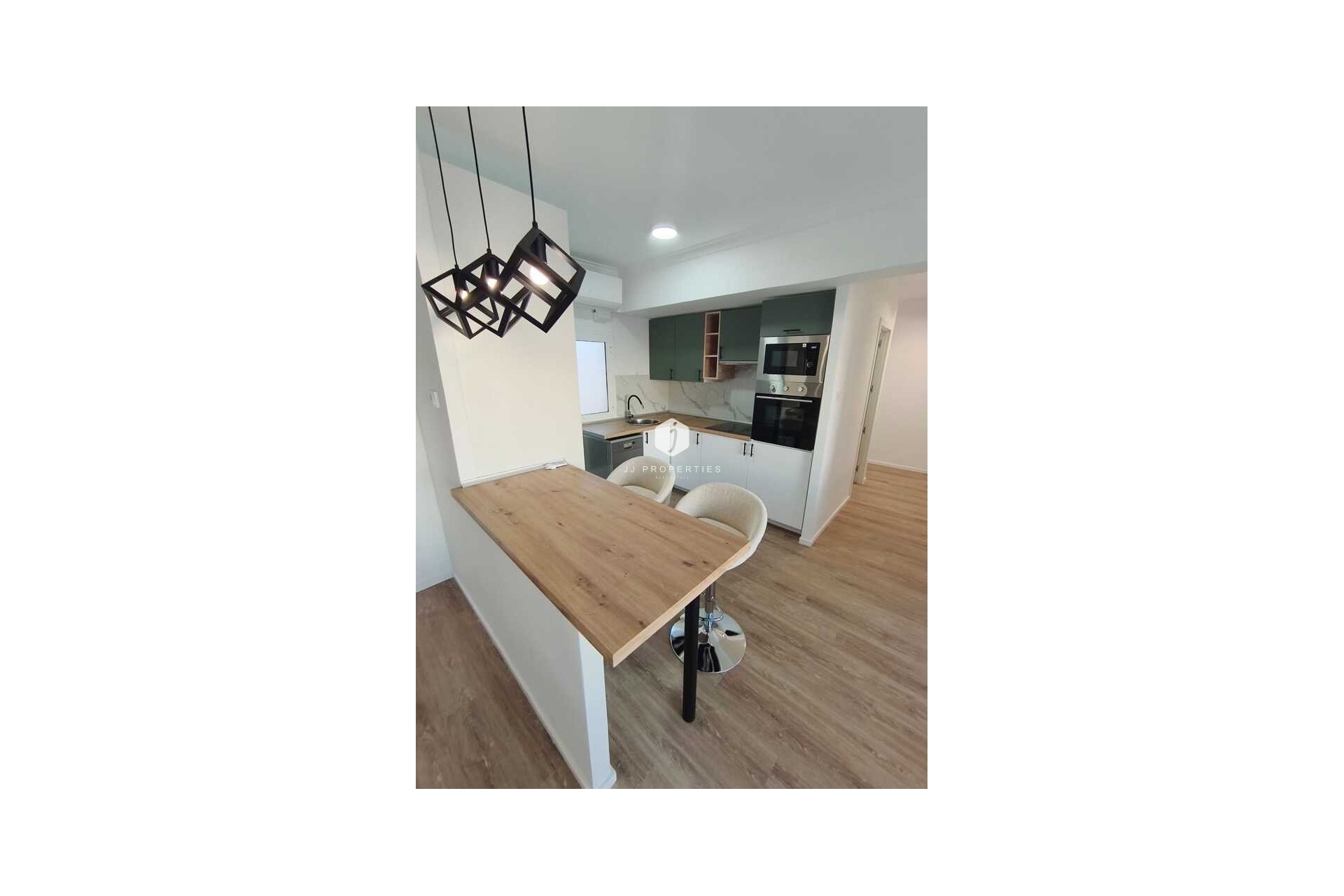 Tweedehands - Penthouse -
Punta Prima - Costa Blanca