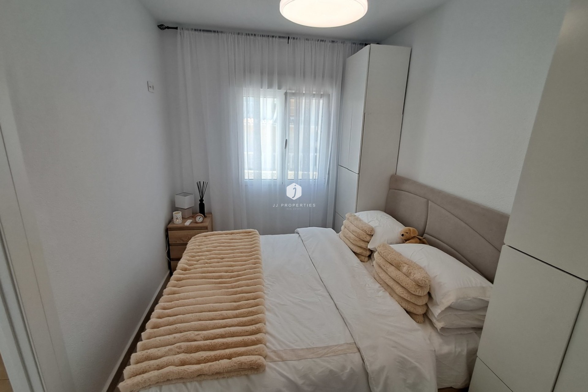 Tweedehands - Penthouse -
San Miguel de Salinas - Inland