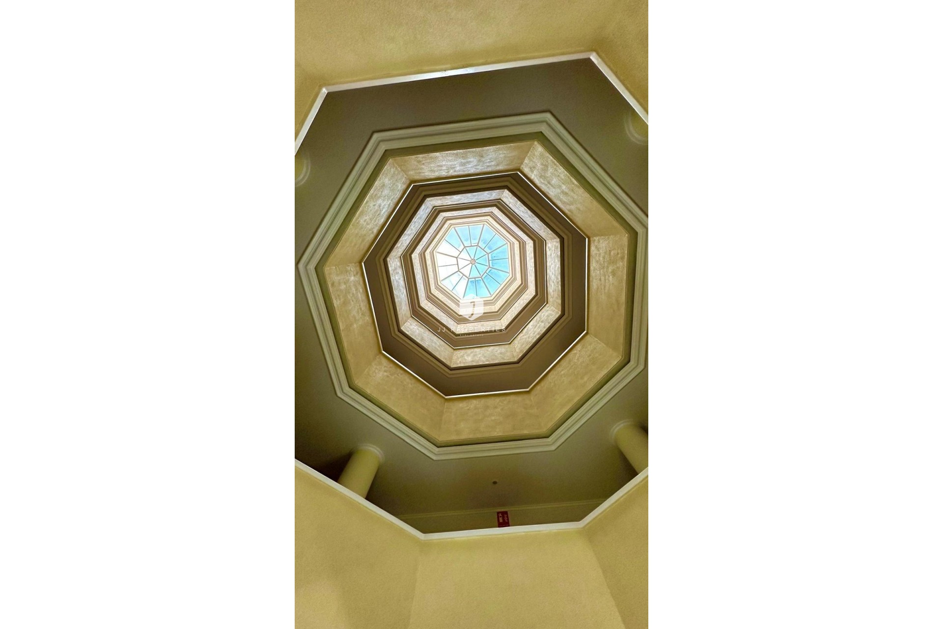 Tweedehands - Penthouse -
Torrevieja - Centro