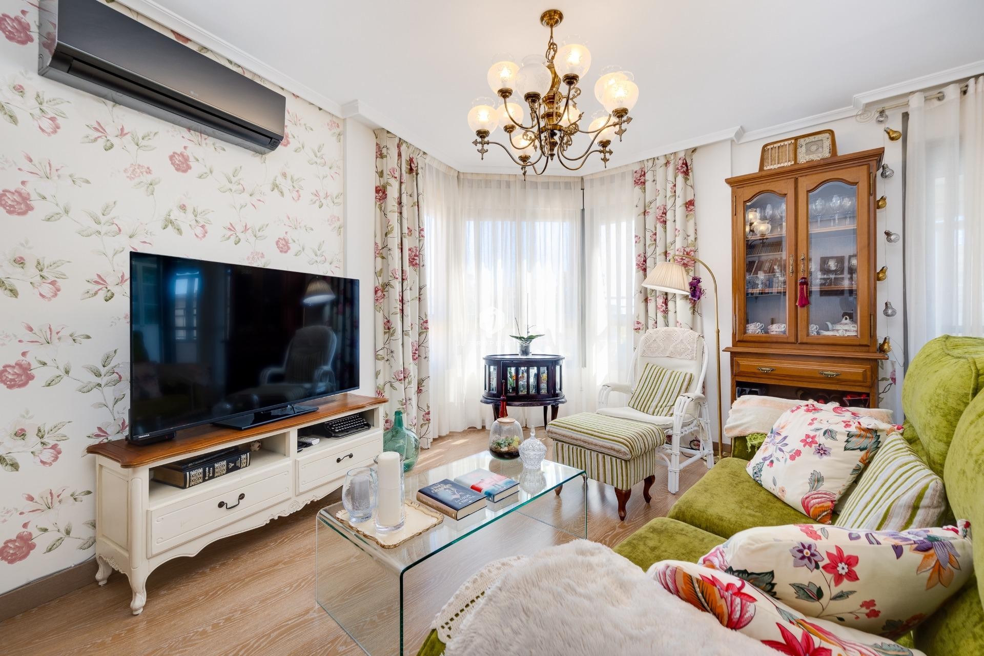 Tweedehands - Penthouse -
Torrevieja - Centro