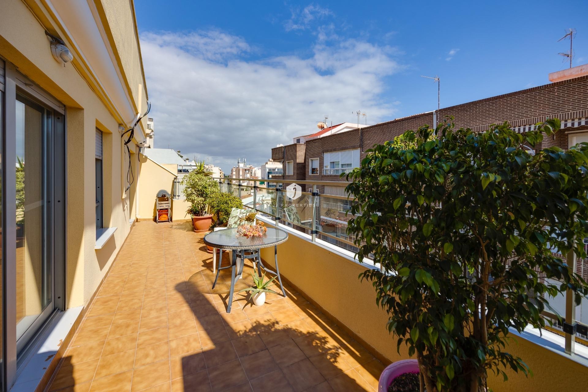 Tweedehands - Penthouse -
Torrevieja - Centro