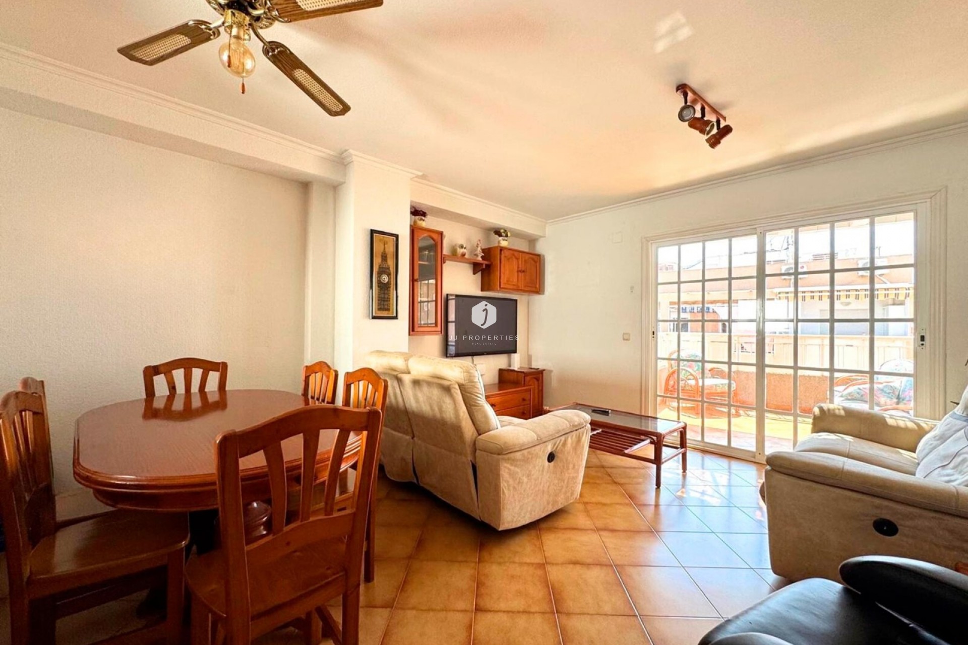 Tweedehands - Penthouse -
Torrevieja - Costa Blanca