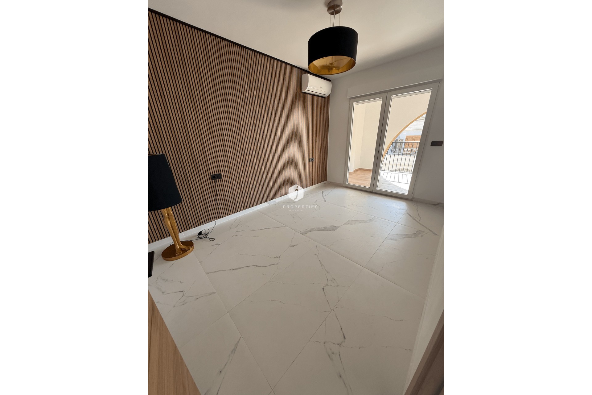 Tweedehands - Penthouse -
Torrevieja - Costa Blanca