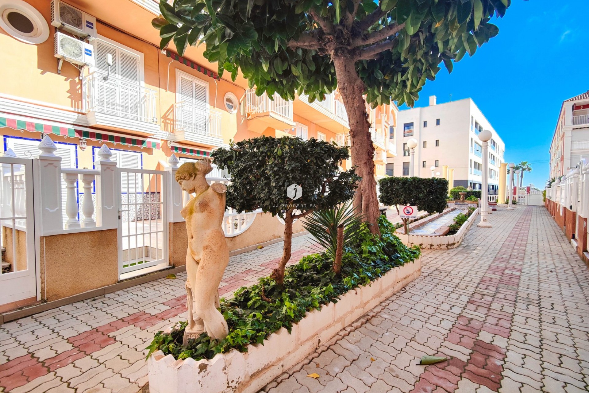 Tweedehands - Penthouse -
Torrevieja - Costa Blanca