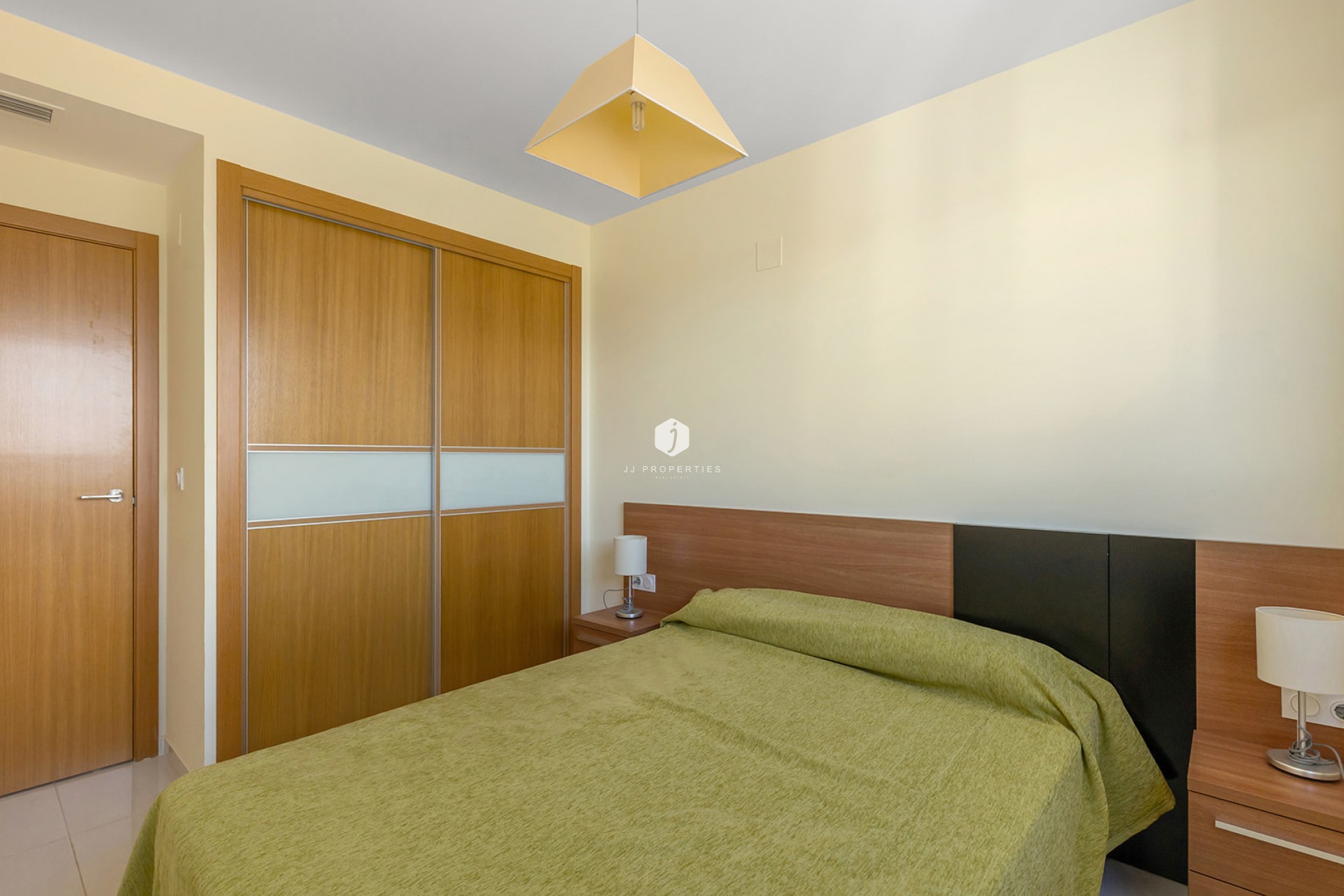 Tweedehands - Penthouse -
Torrevieja - Costa Blanca
