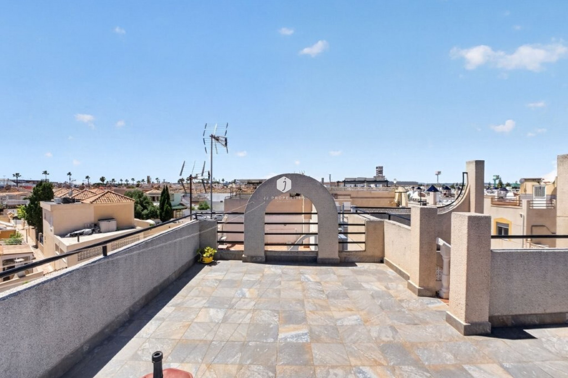 Tweedehands - Penthouse -
Torrevieja - Doña ines