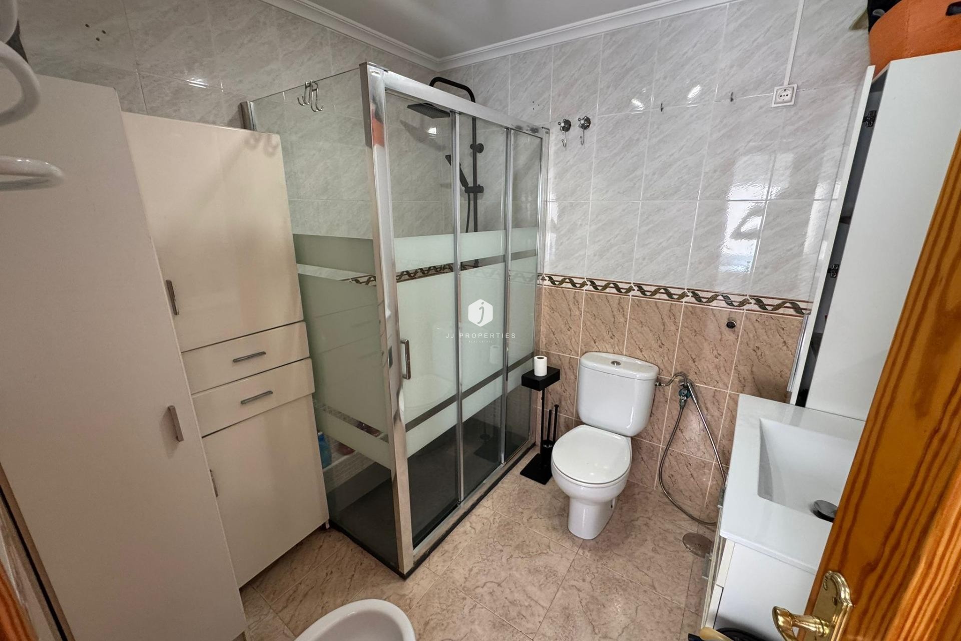 Tweedehands - Penthouse -
Torrevieja - Estacion de autobuses