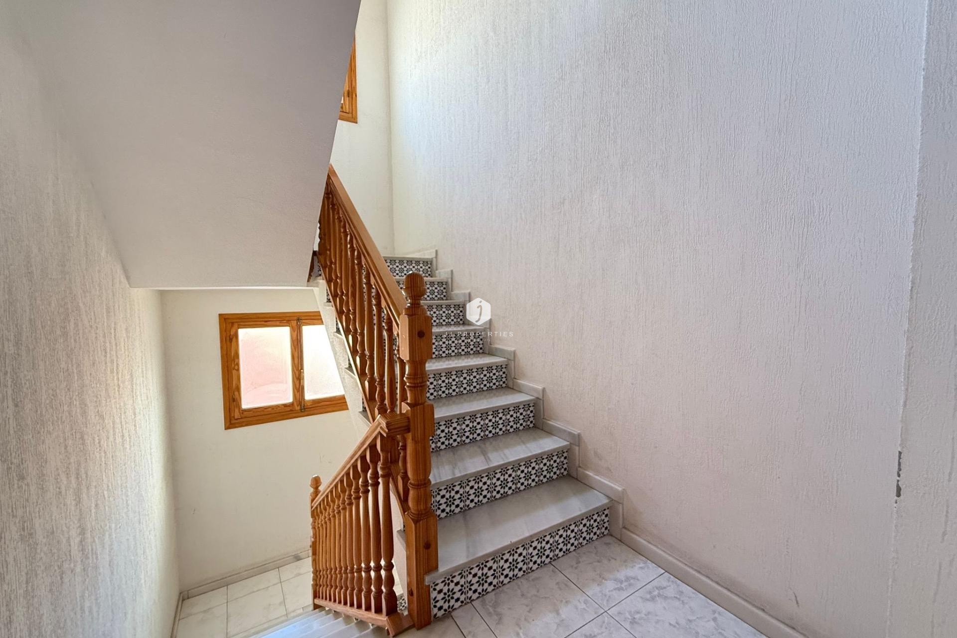 Tweedehands - Penthouse -
Torrevieja - Estacion de autobuses