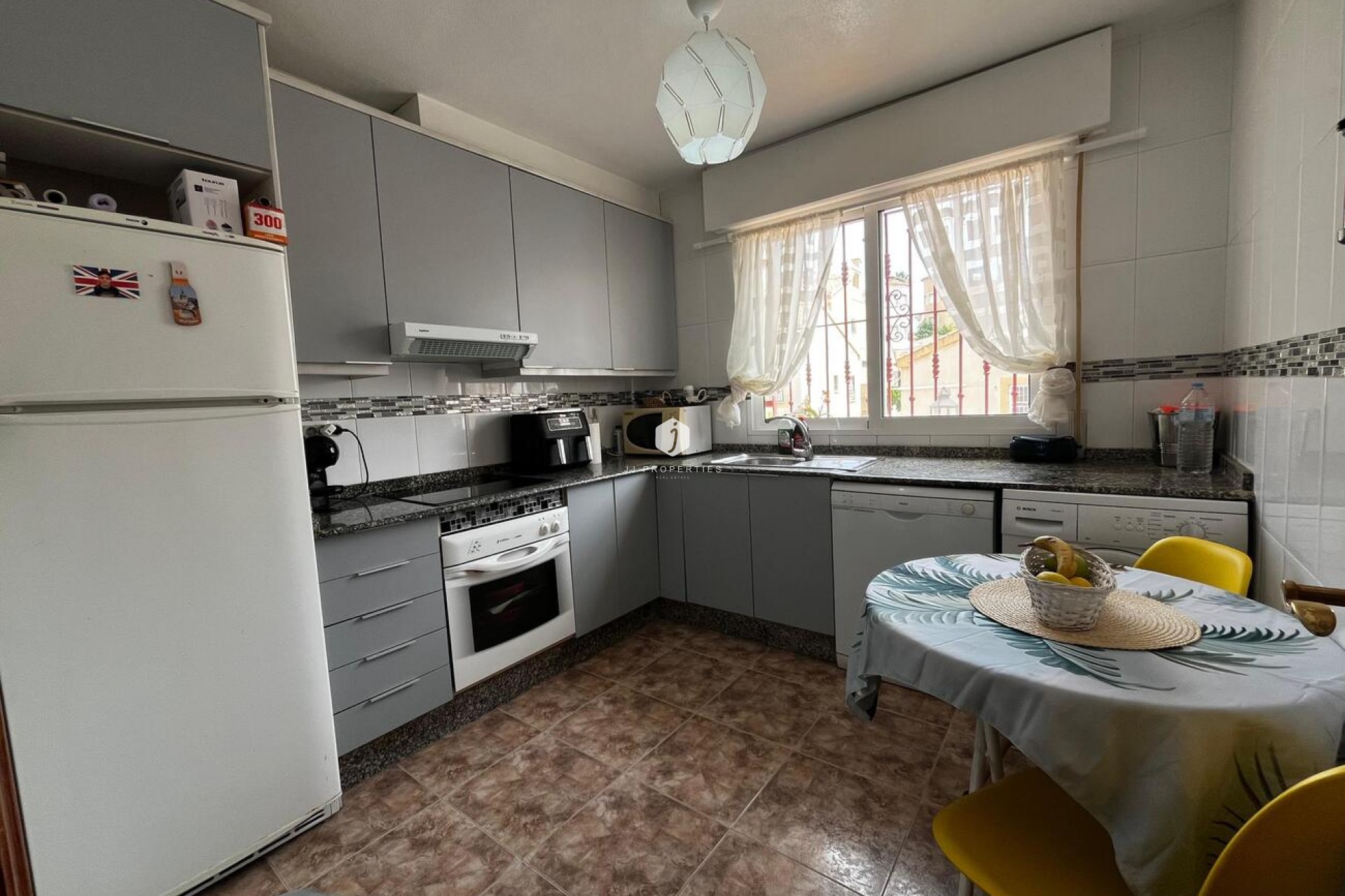 Tweedehands - Penthouse -
Torrevieja - La Florida