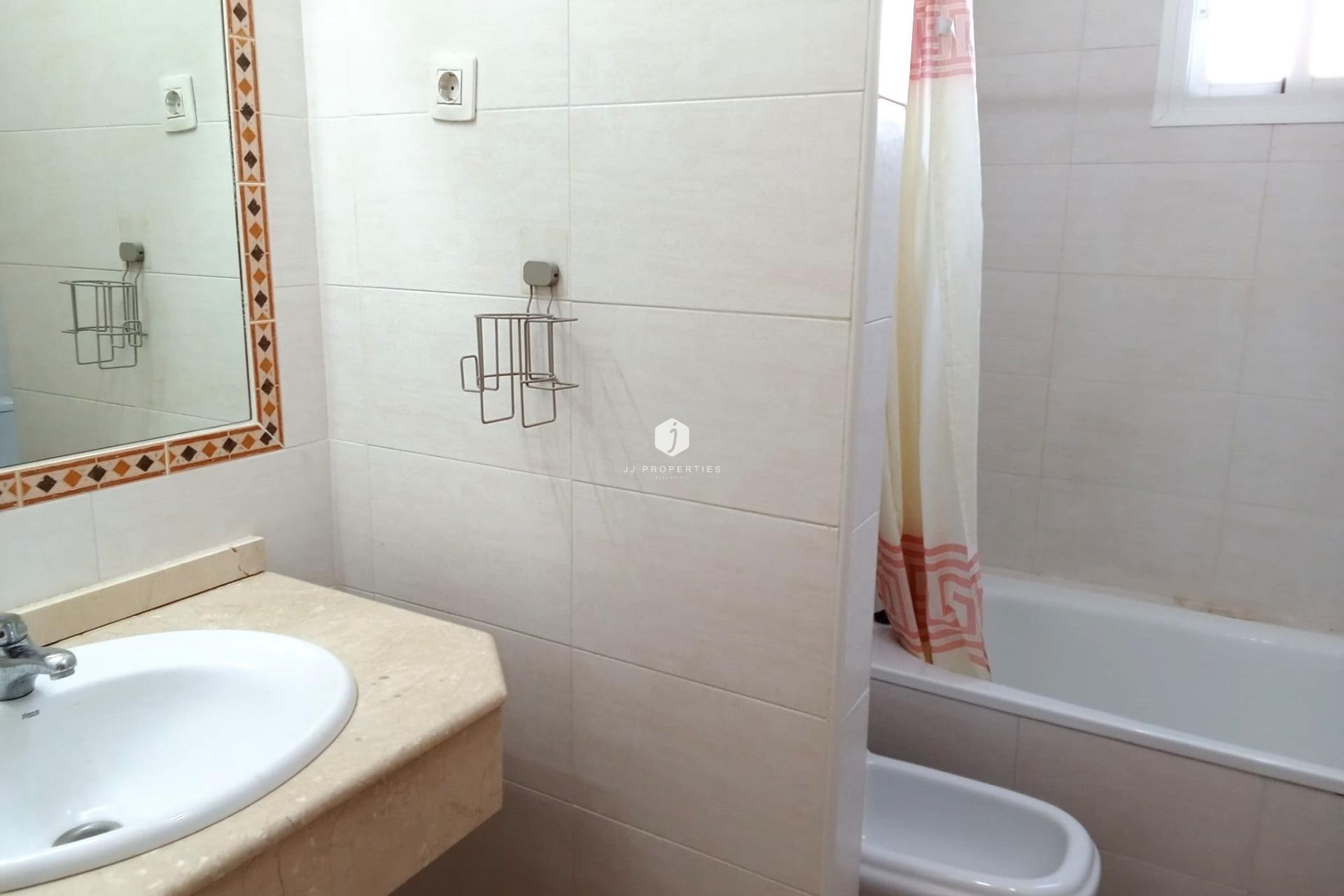 Tweedehands - Penthouse -
Torrevieja - La veleta