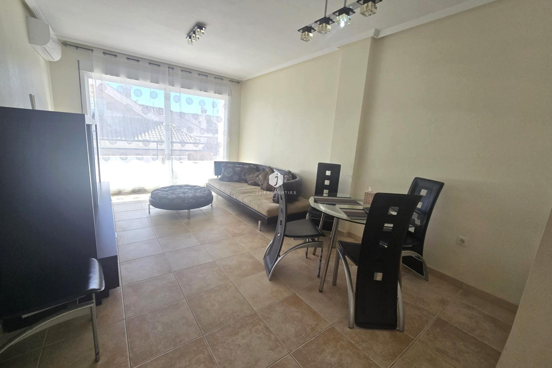 Tweedehands - Penthouse -
Torrevieja - La veleta