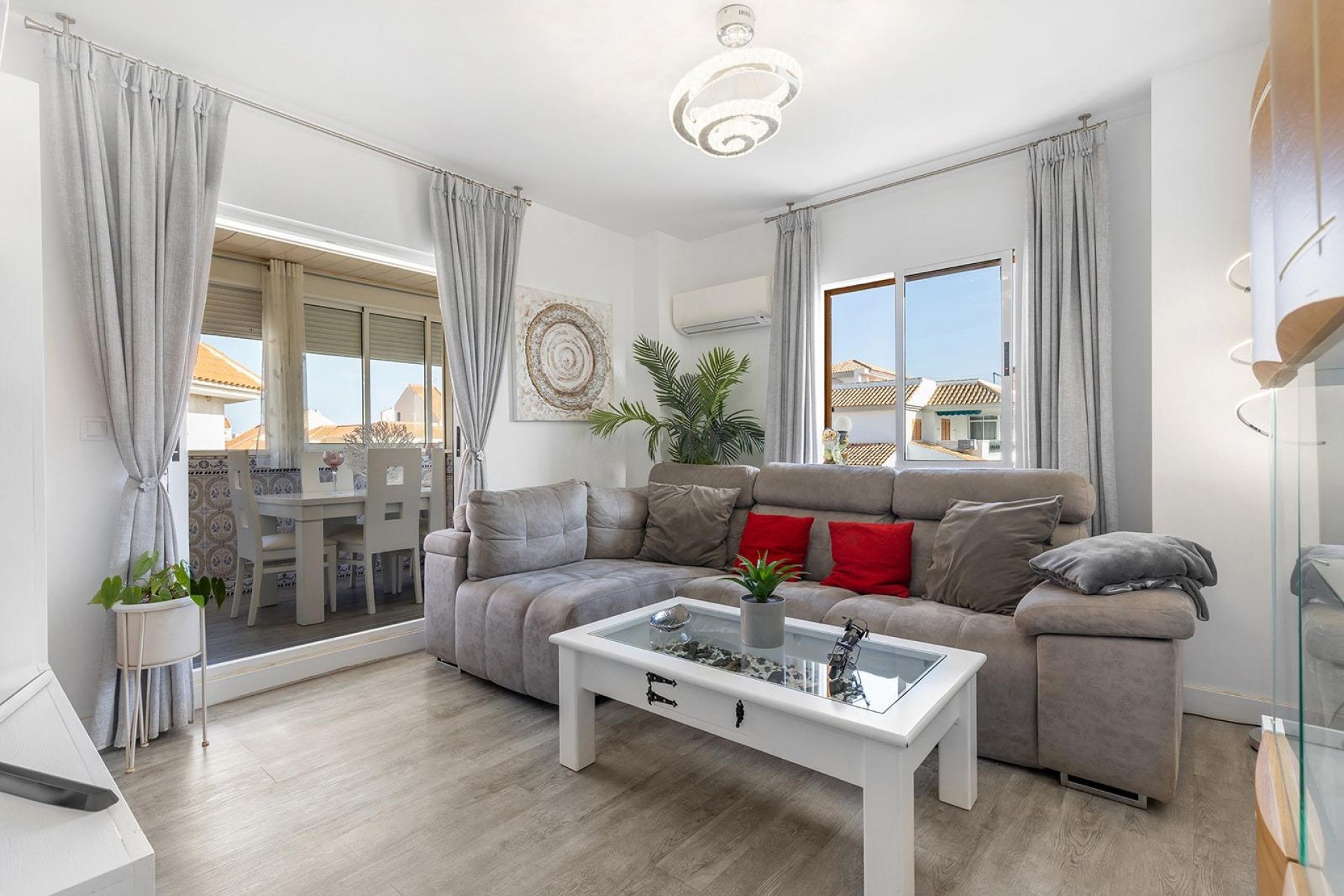 Tweedehands - Penthouse -
Torrevieja - Los Europeos