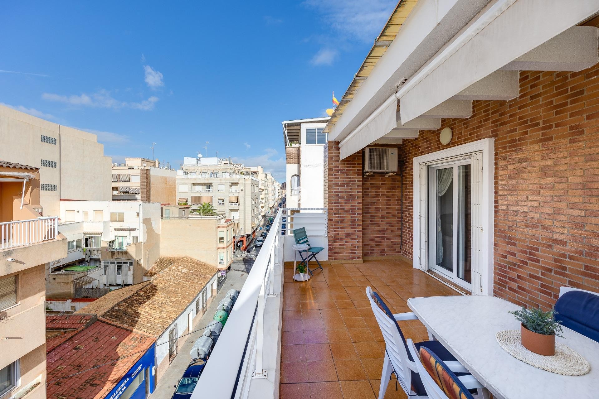 Tweedehands - Penthouse -
Torrevieja - Paseo maritimo