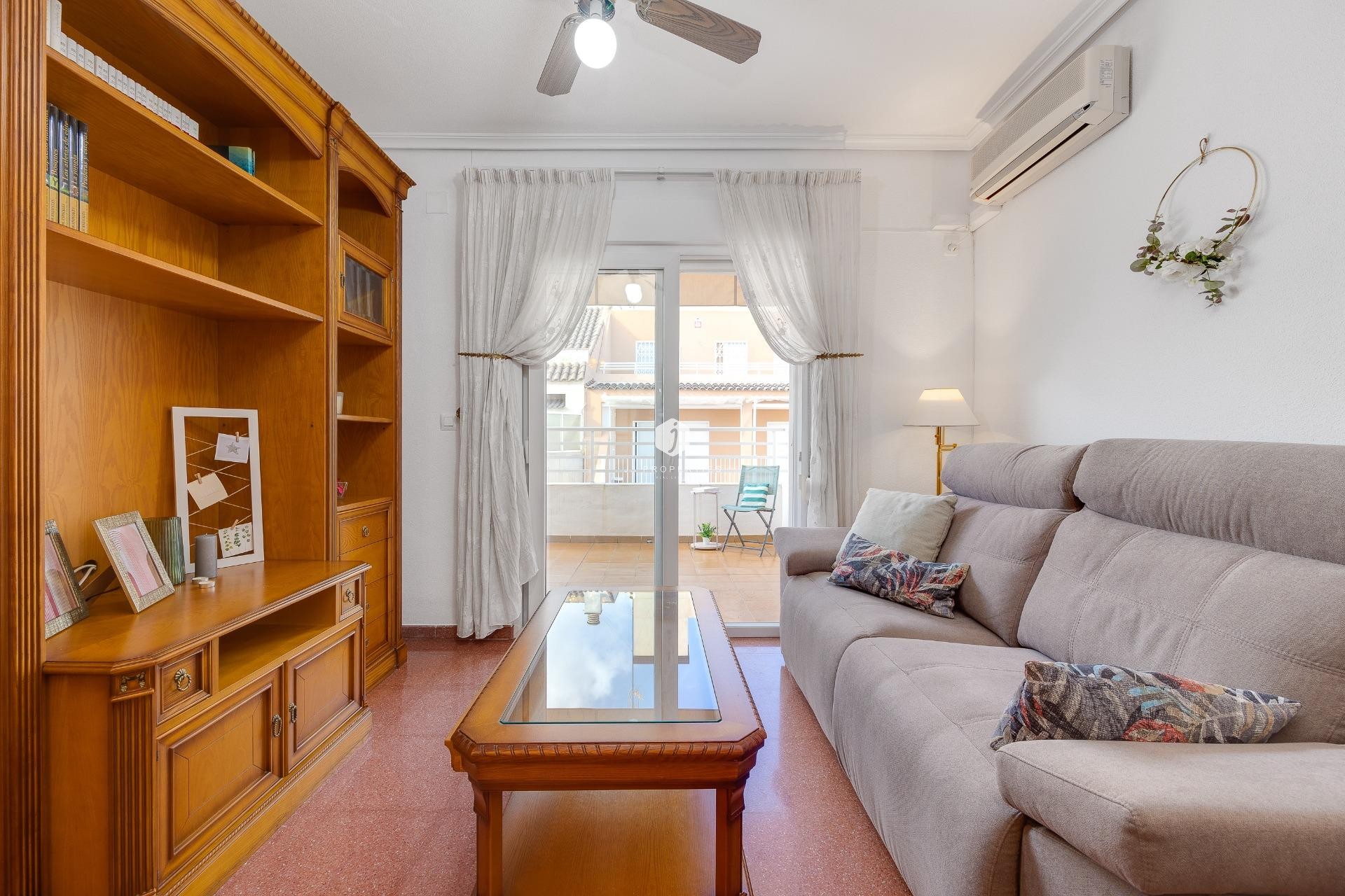 Tweedehands - Penthouse -
Torrevieja - Paseo maritimo