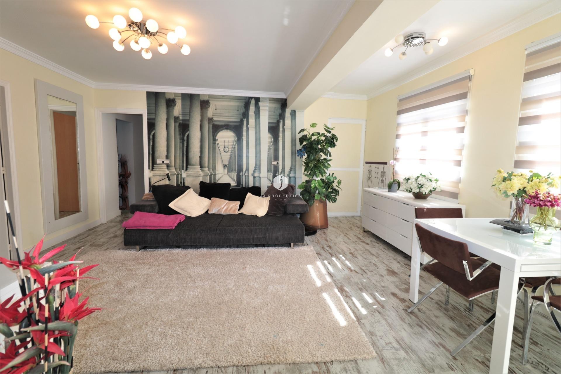 Tweedehands - Penthouse -
Torrevieja - Playa de los Naufragos