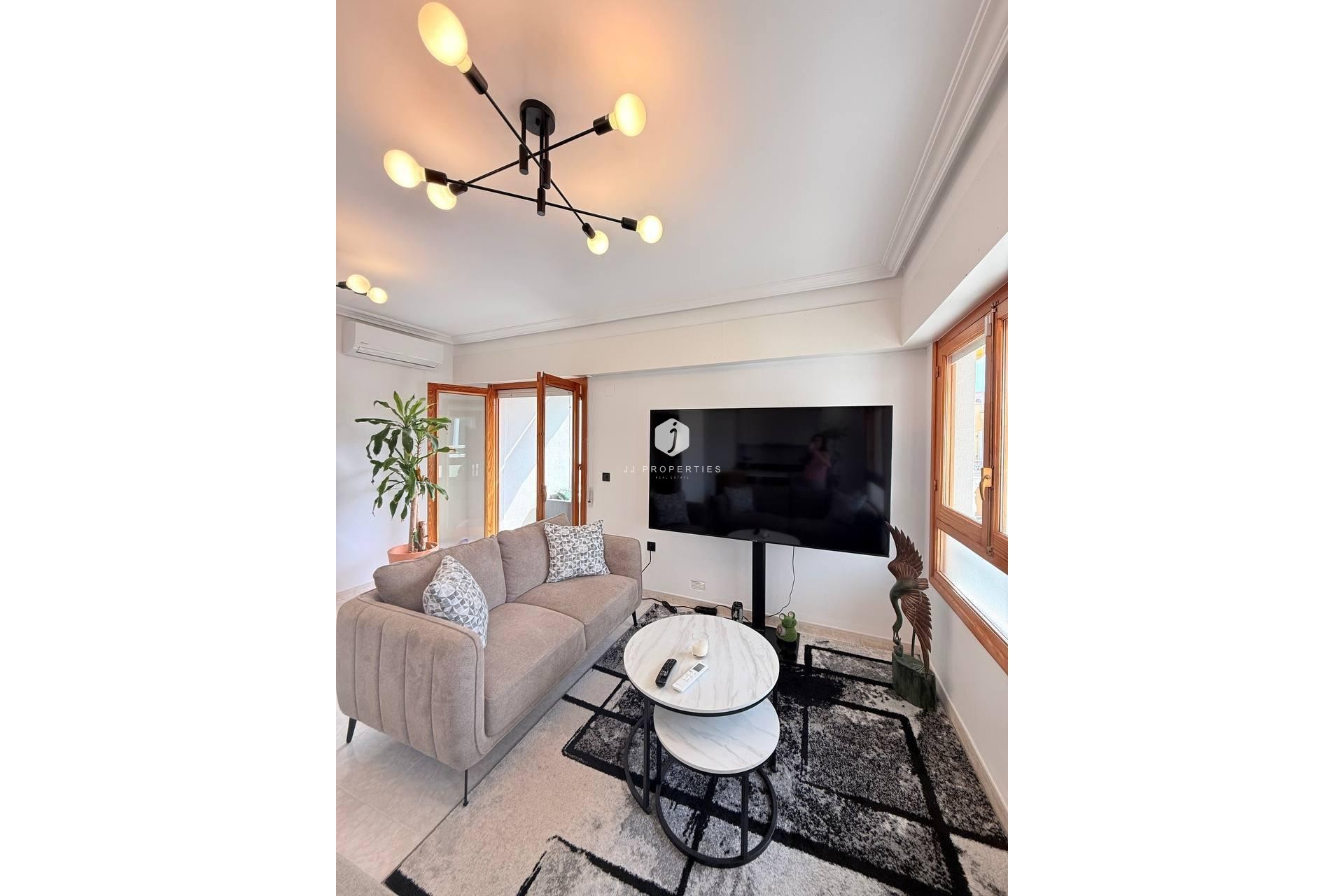 Tweedehands - Penthouse -
Torrevieja - Playa del Cura