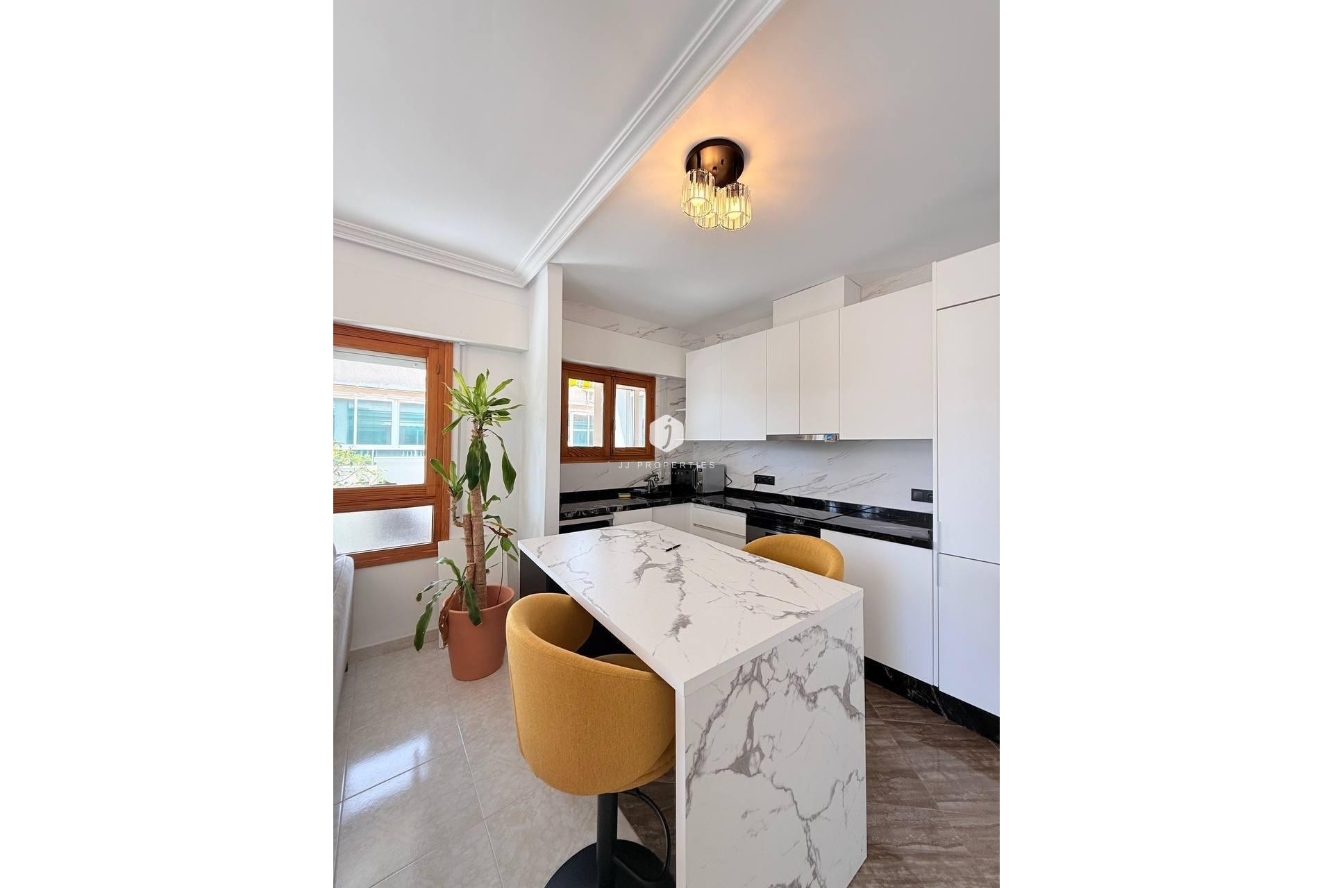 Tweedehands - Penthouse -
Torrevieja - Playa del Cura