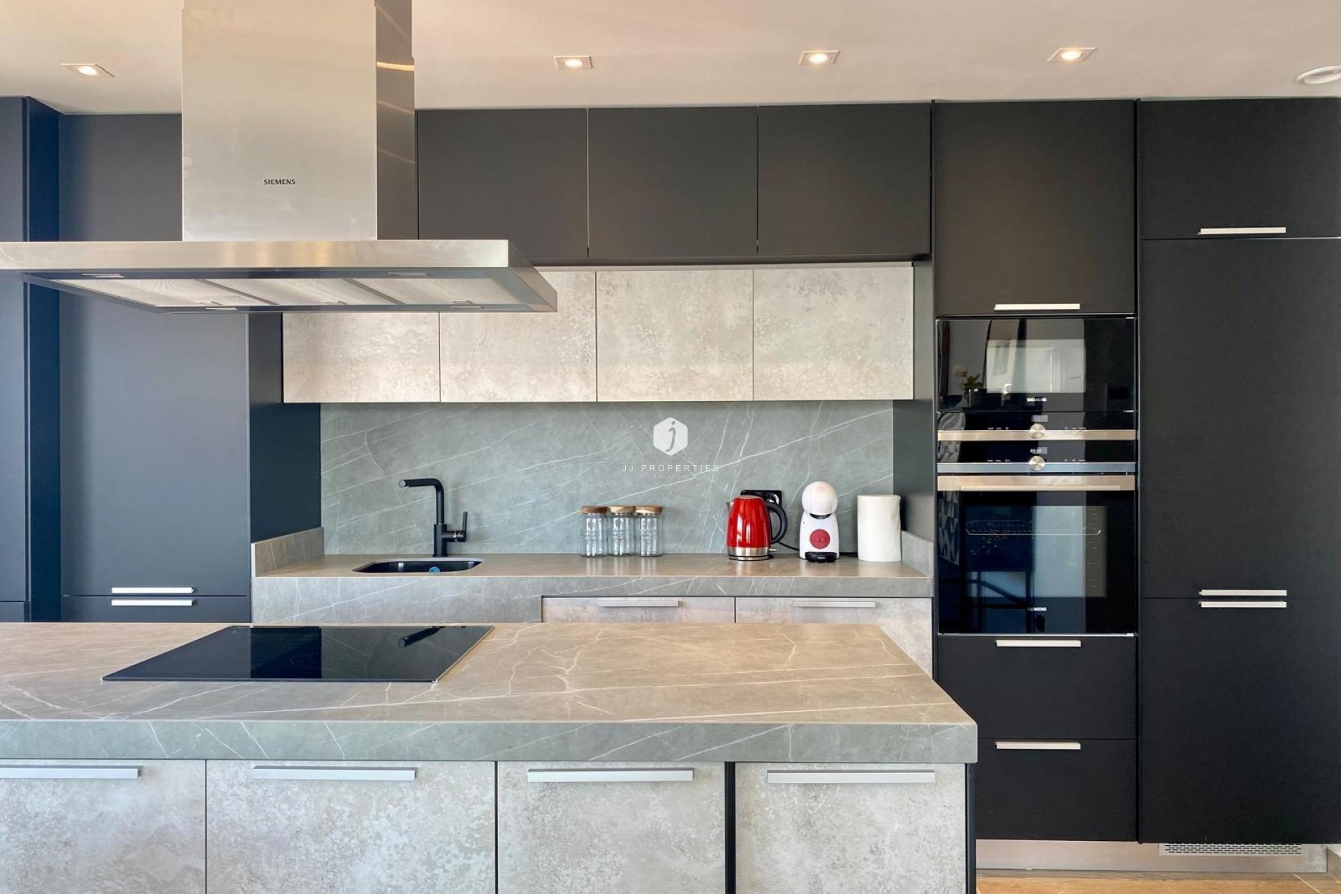 Tweedehands - Penthouse -
Torrevieja - Punta prima