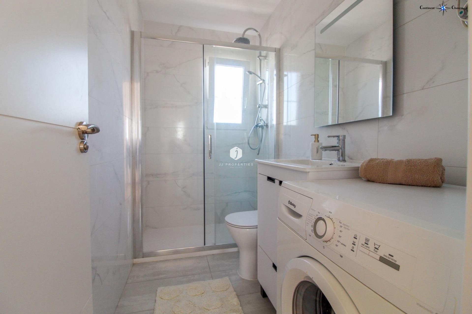 Tweedehands - Penthouse -
Torrevieja - Punta prima