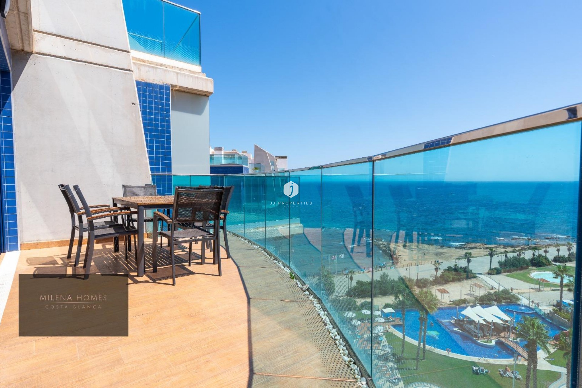 Tweedehands - Penthouse -
Torrevieja - Punta prima
