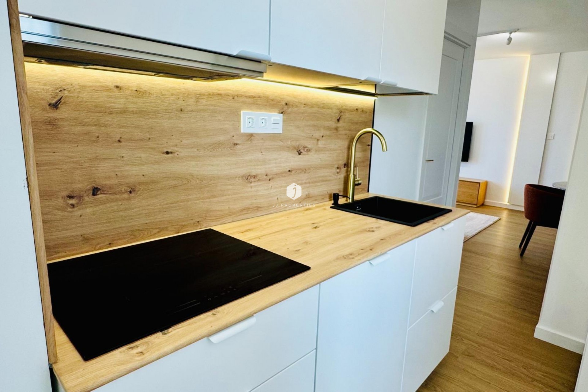 Tweedehands - Penthouse -
Torrevieja - Punta prima