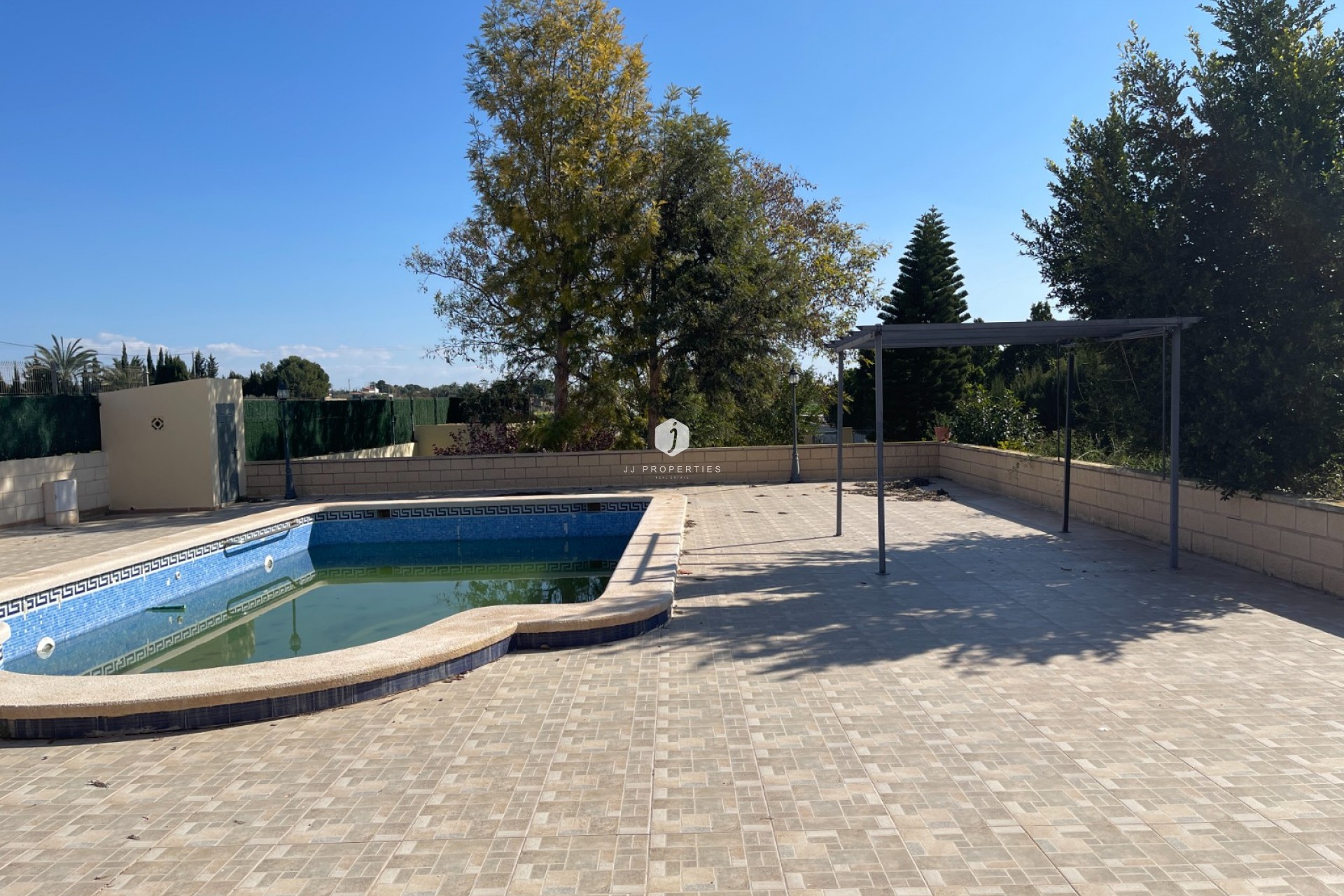 Tweedehands - Villa -
Albatera - Inland