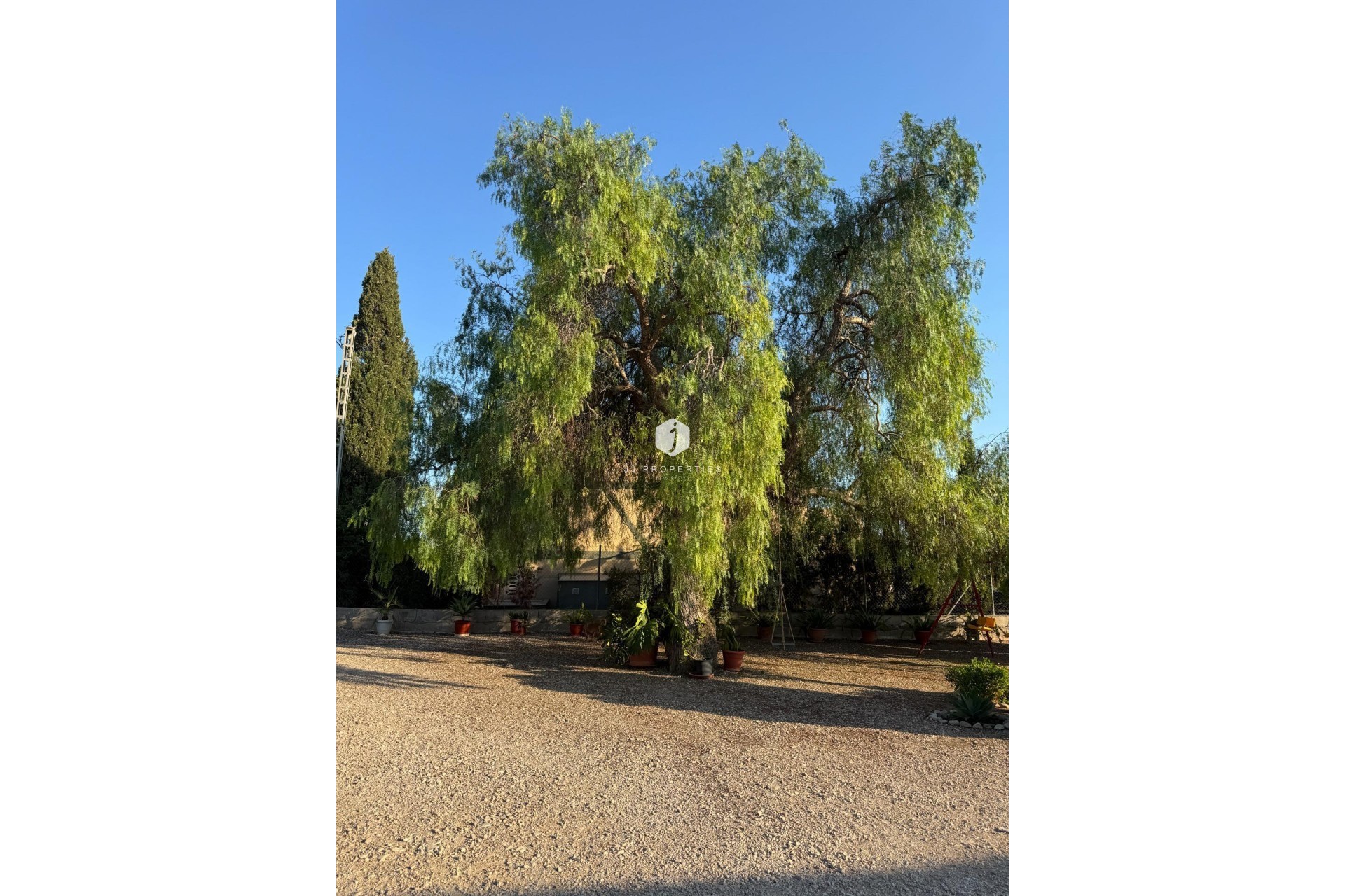 Tweedehands - Villa -
Albatera - Partida Lomas