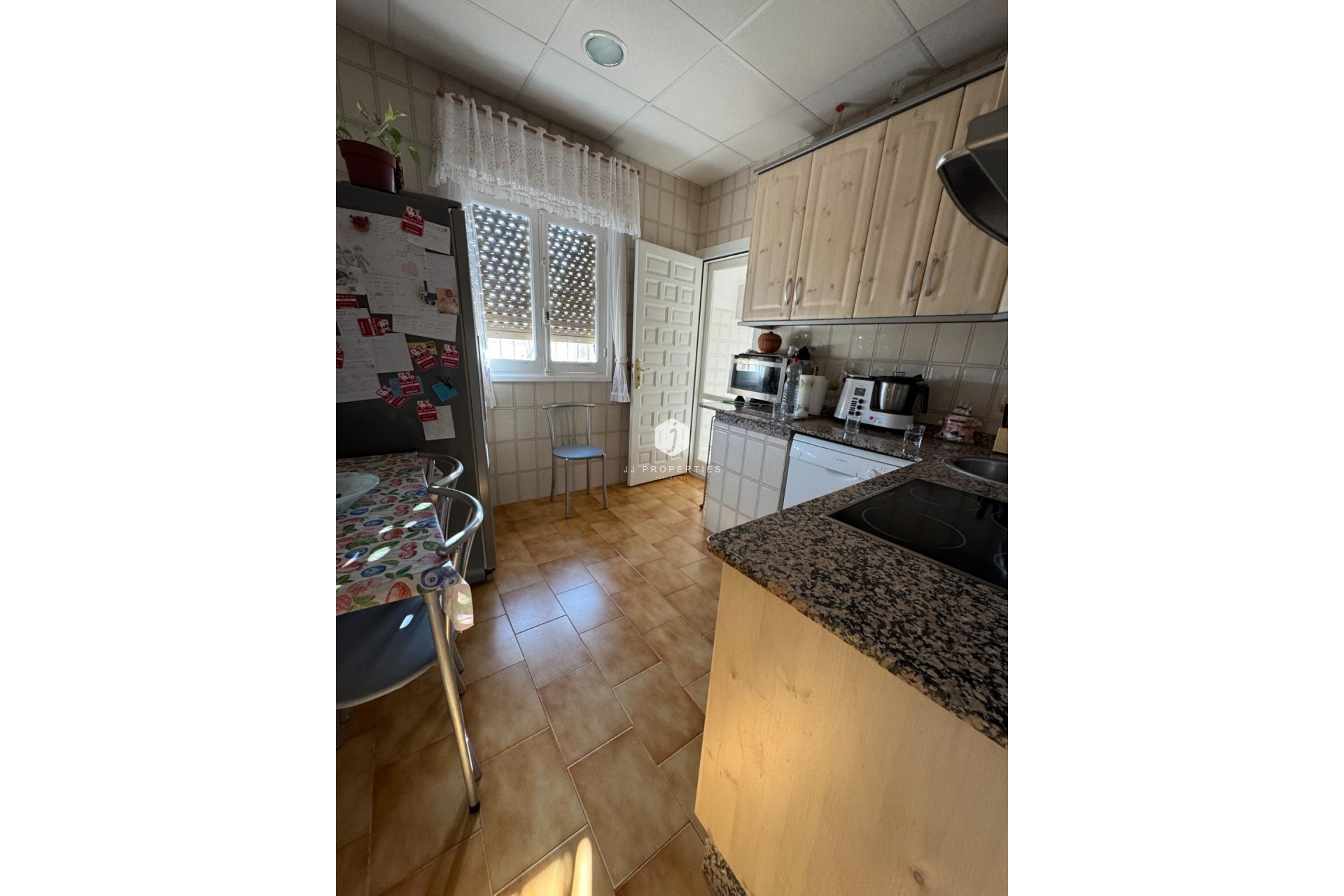 Tweedehands - Villa -
Albatera - Partida Lomas