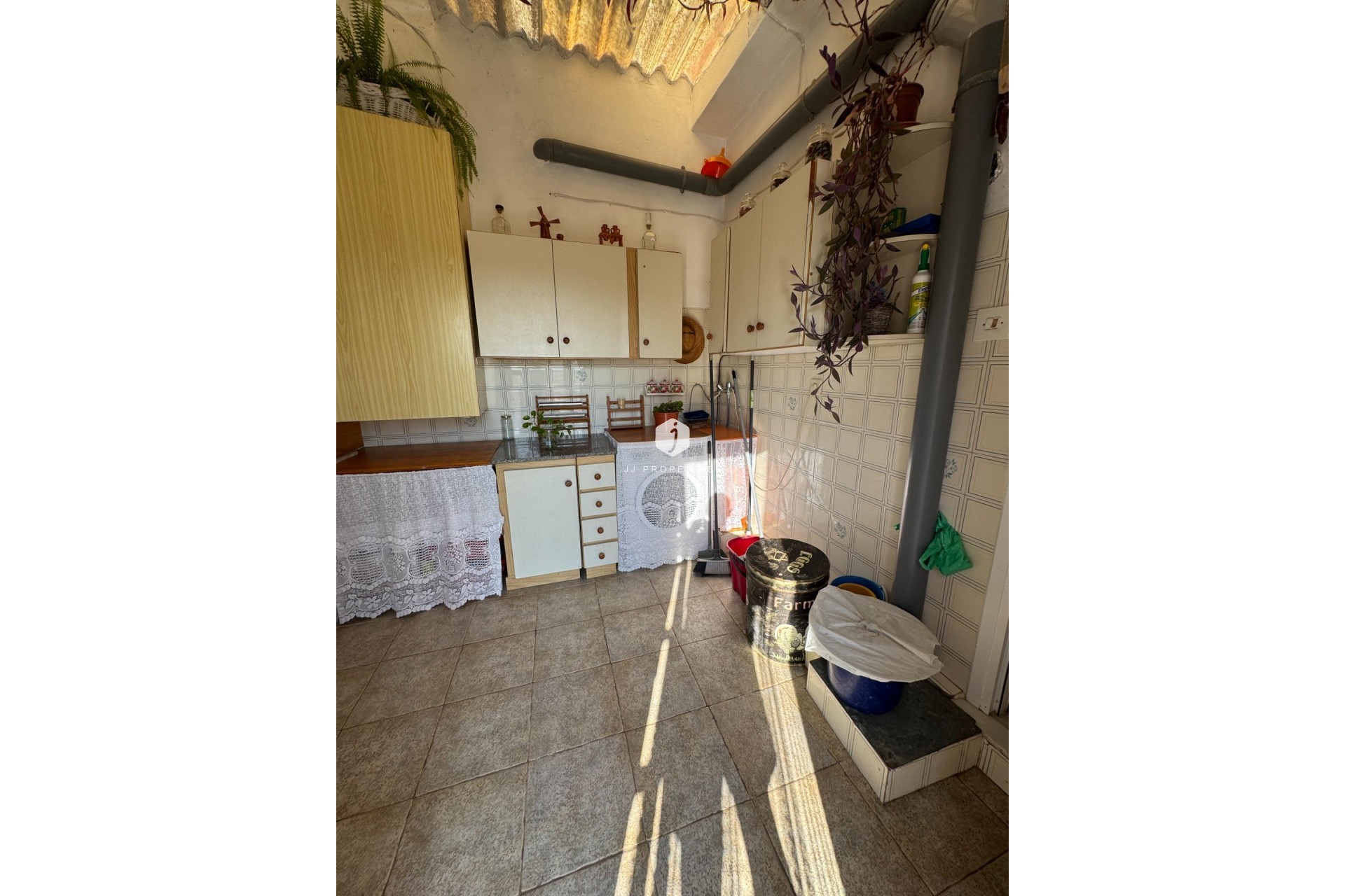 Tweedehands - Villa -
Albatera - Partida Lomas