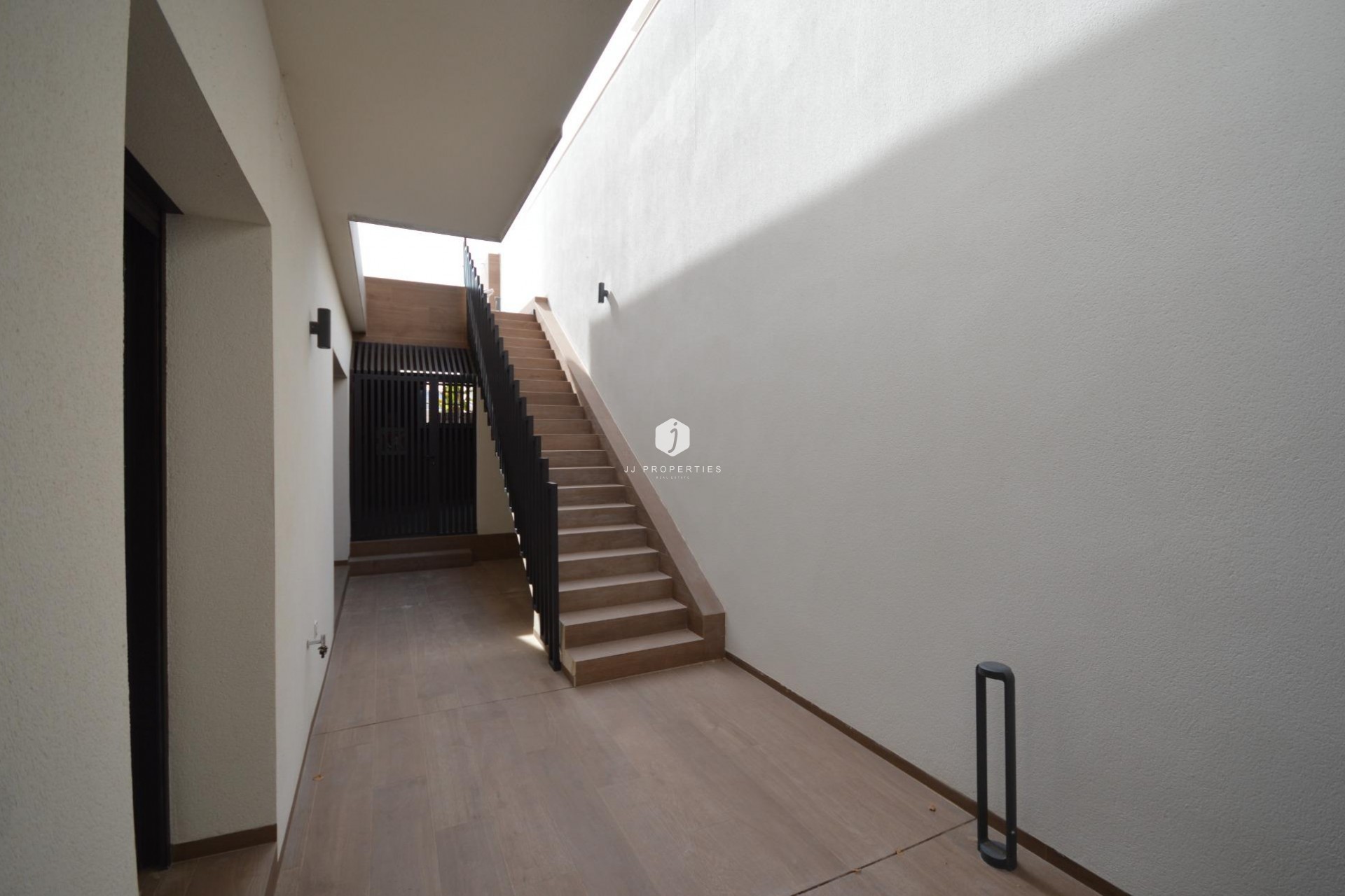 Tweedehands - Villa -
Algorfa - Comunidad Valenciana