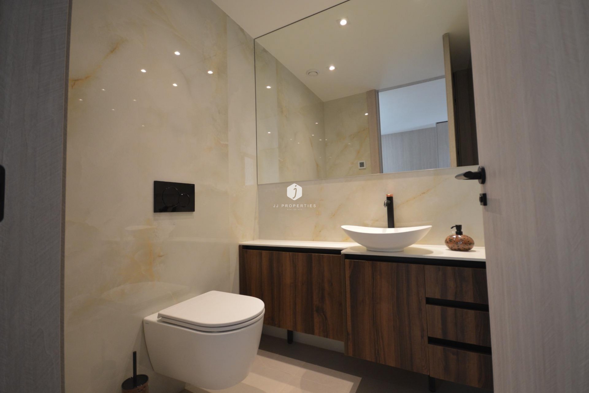 Tweedehands - Villa -
Algorfa - Comunidad Valenciana