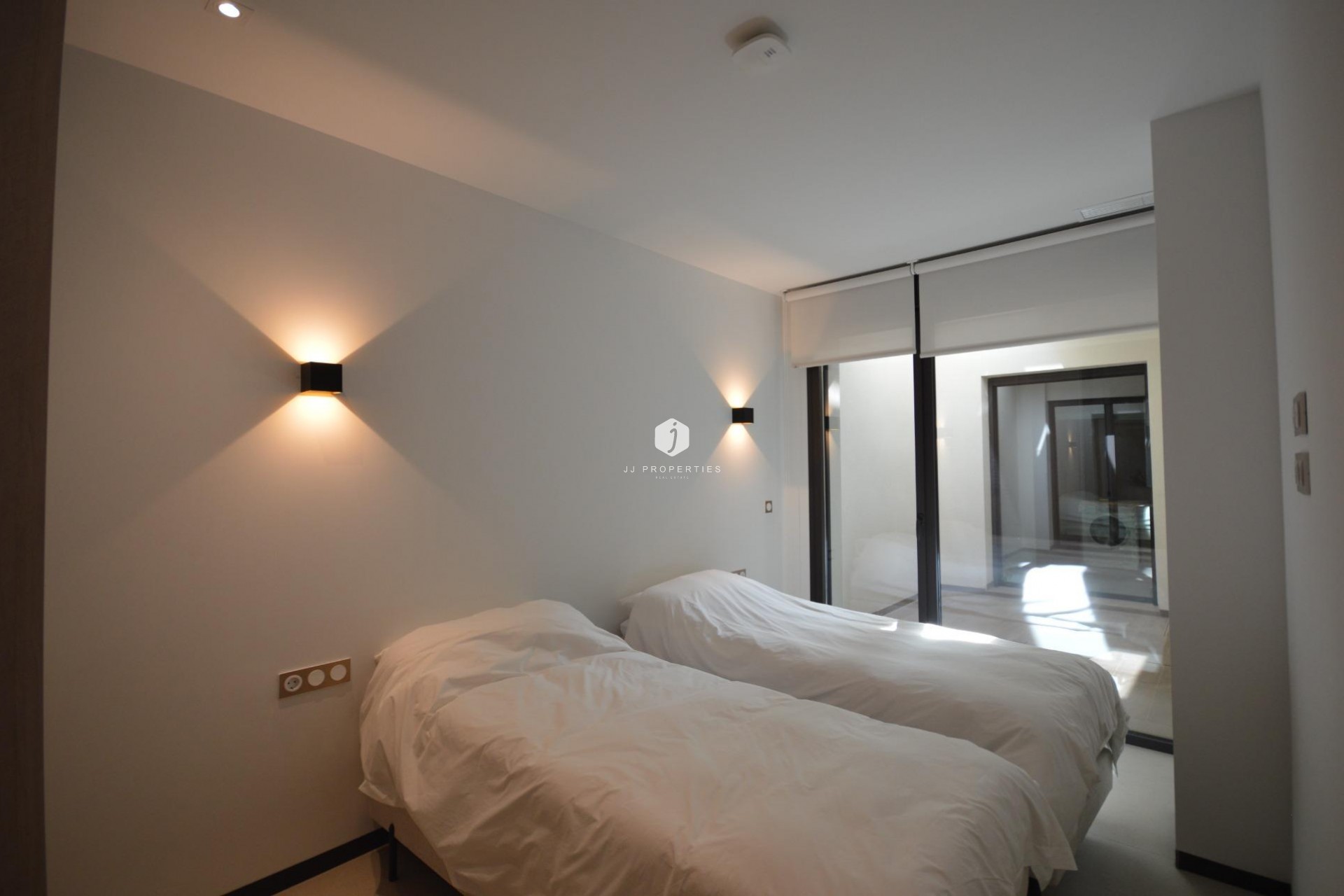 Tweedehands - Villa -
Algorfa - Comunidad Valenciana