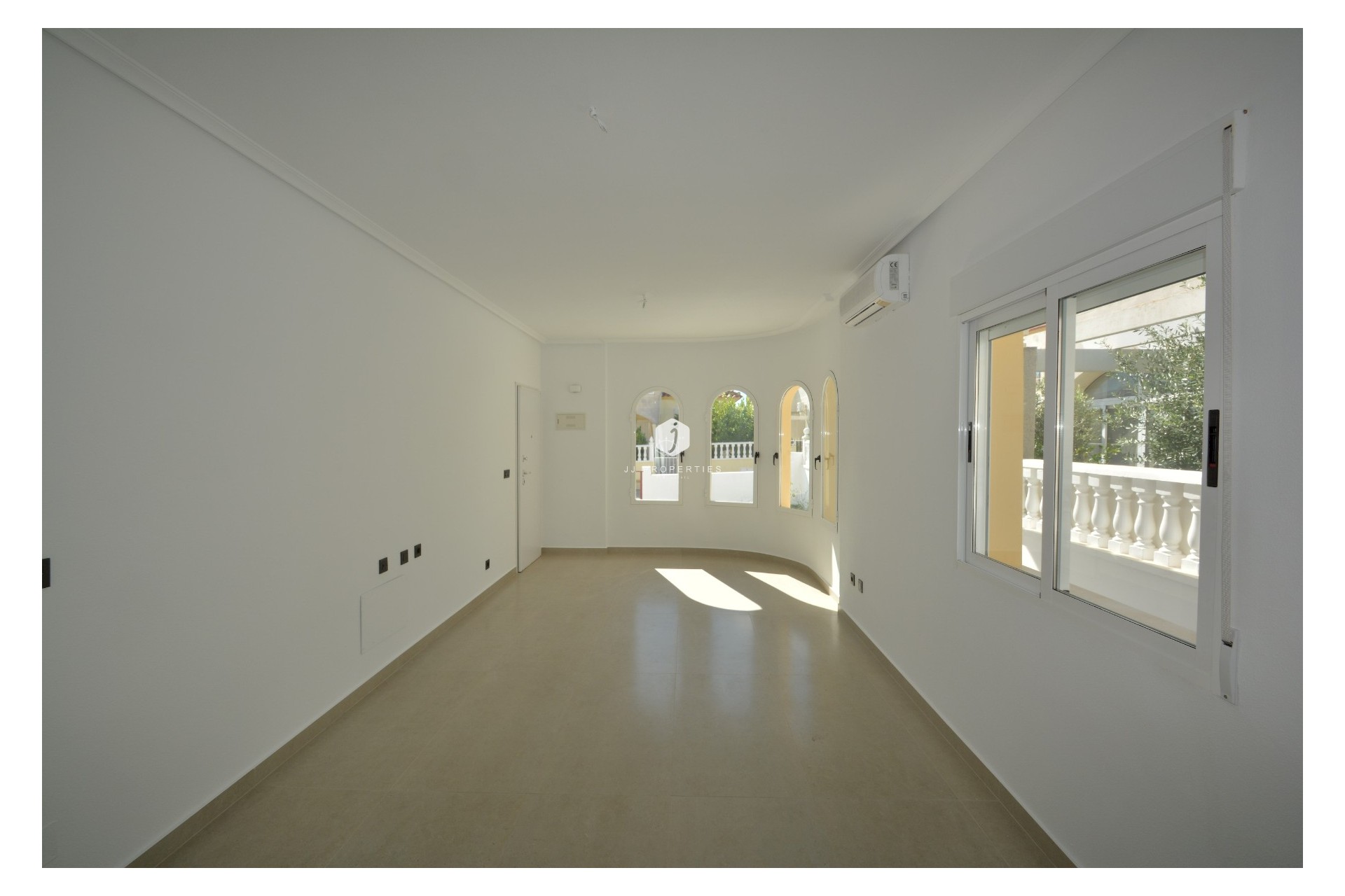 Tweedehands - Villa -
Algorfa - Inland