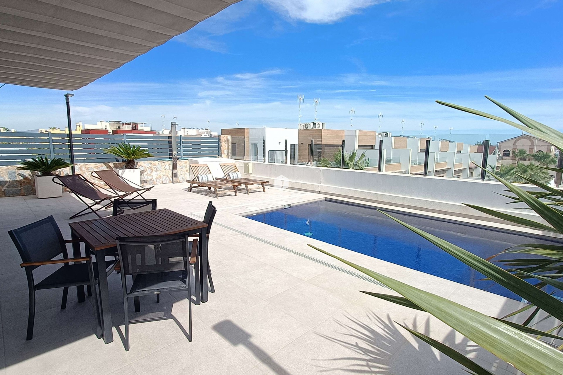 Tweedehands - Villa -
Algorfa - Inland